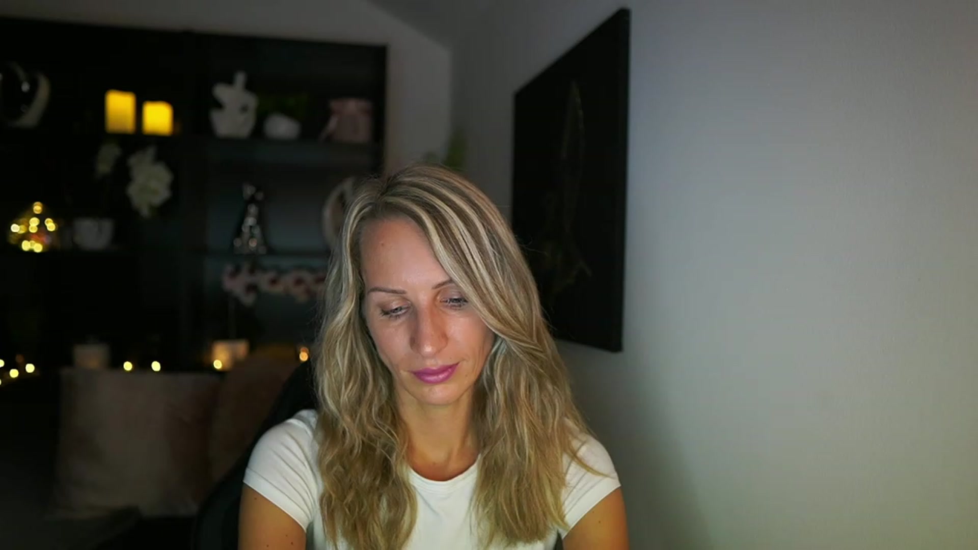 Gallery image thumbnail from Nikki__Sexx__'s myfreecams stream on, 08/09/2023, 20:59 image 10 of 20