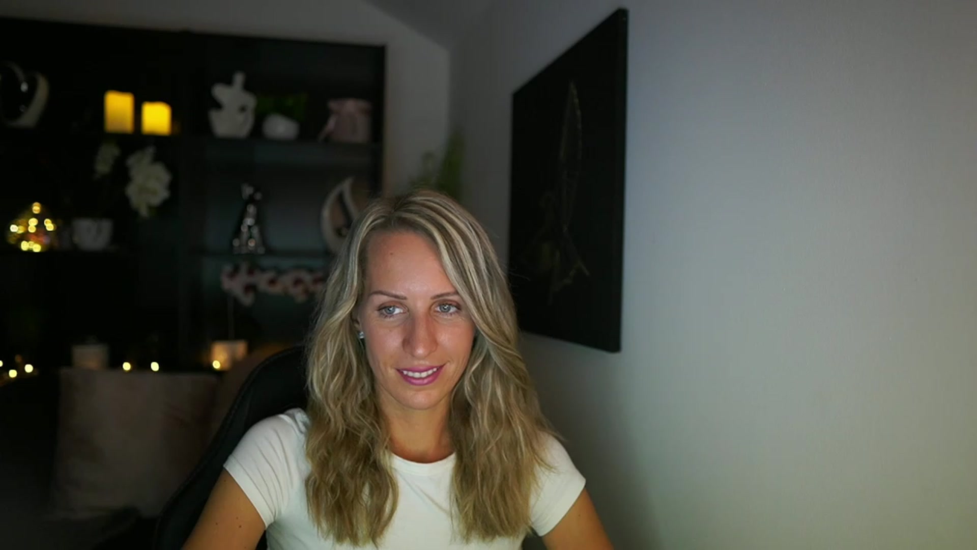 Gallery image thumbnail from Nikki__Sexx__'s myfreecams stream on, 08/09/2023, 20:59 image 15 of 20