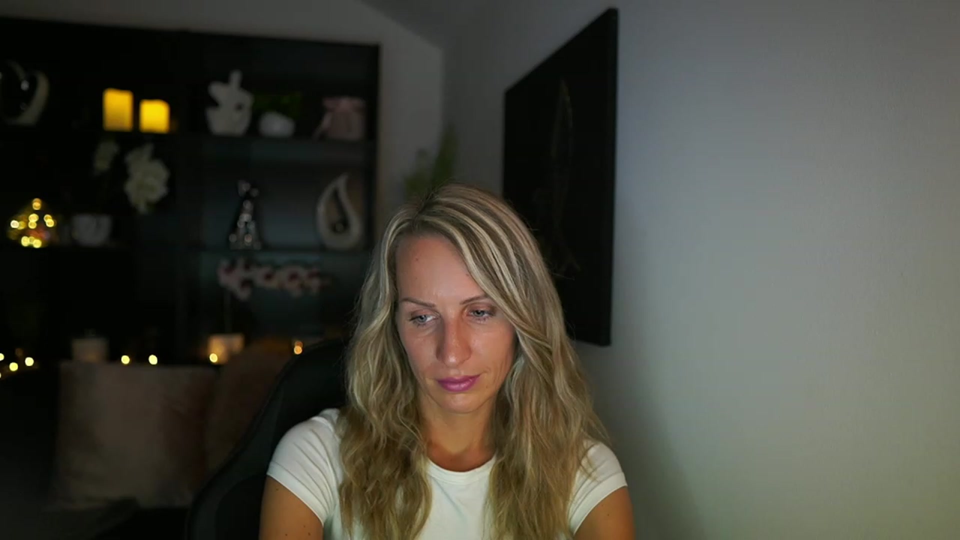 Gallery image thumbnail from Nikki__Sexx__'s myfreecams stream on, 08/09/2023, 20:59 image 11 of 20