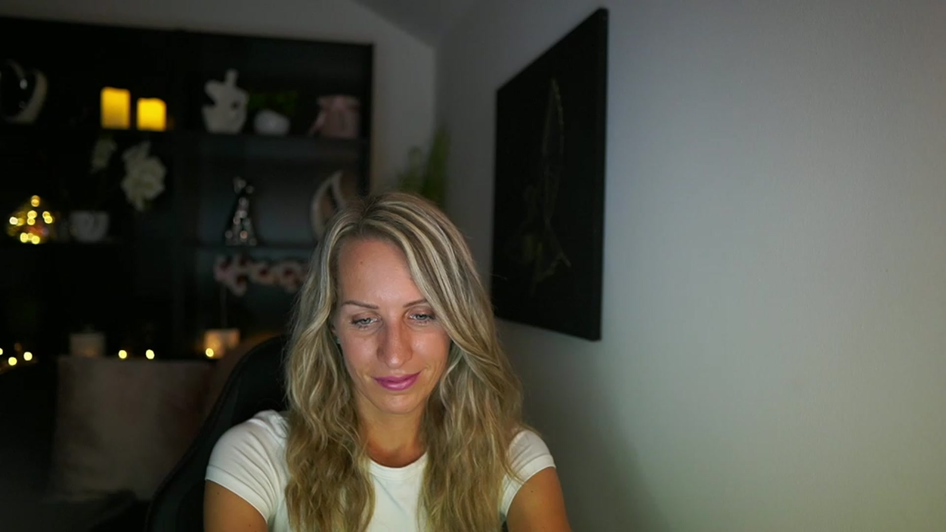 Gallery image thumbnail from Nikki__Sexx__'s myfreecams stream on, 08/09/2023, 20:59 image 16 of 20