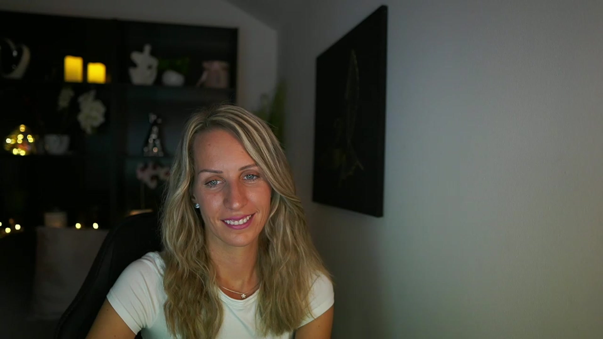 Gallery image thumbnail from Nikki__Sexx__'s myfreecams stream on, 08/09/2023, 20:59 image 18 of 20