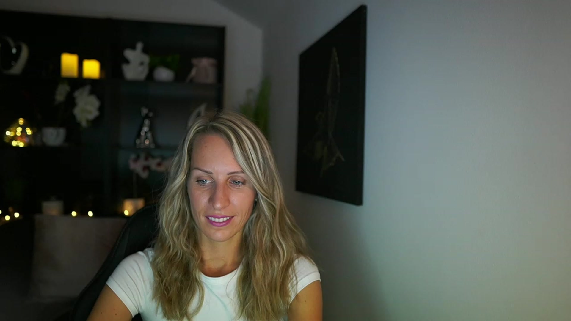 Gallery image thumbnail from Nikki__Sexx__'s myfreecams stream on, 08/09/2023, 22:24 image 16 of 20
