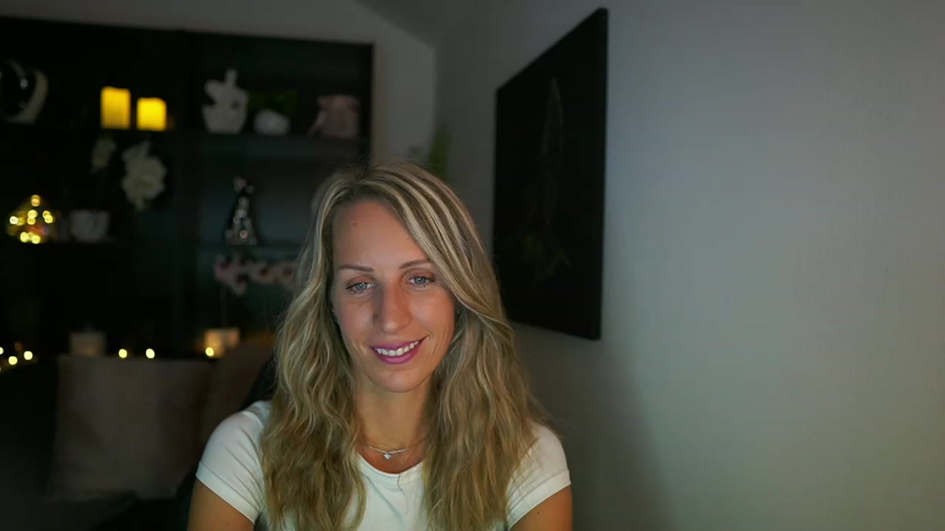 Gallery image thumbnail from Nikki__Sexx__'s myfreecams stream on, 08/09/2023, 22:24 image 4 of 20