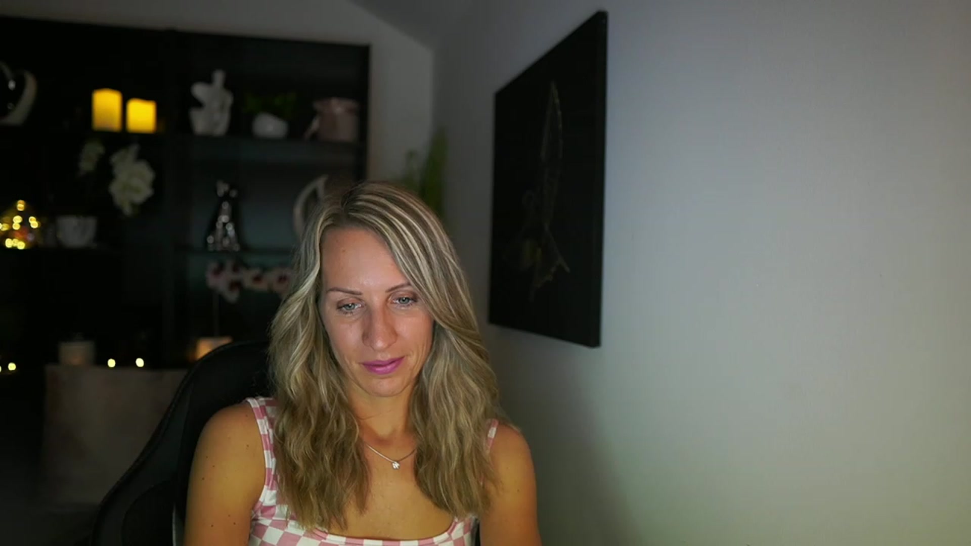 Gallery image thumbnail from Nikki__Sexx__'s myfreecams stream on, 08/10/2023, 21:06 image 18 of 20