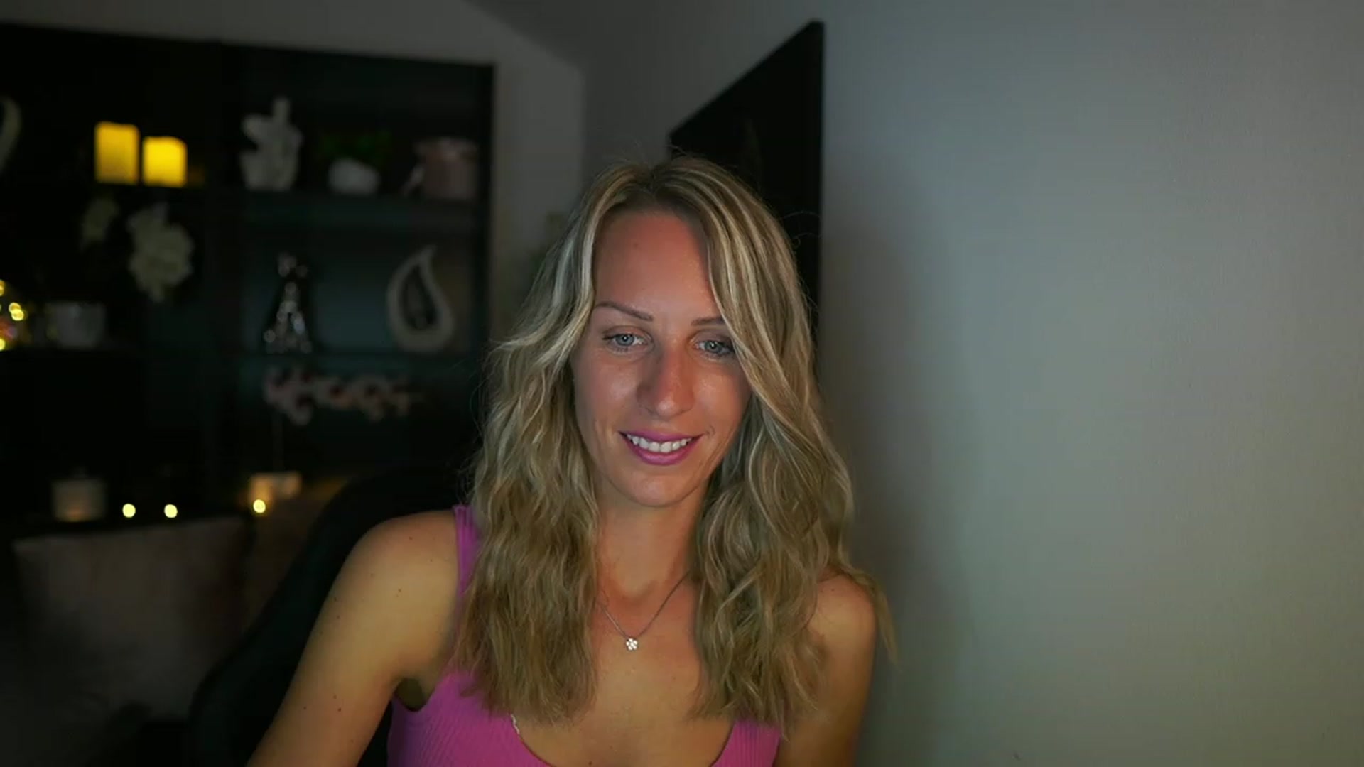 Gallery image thumbnail from Nikki__Sexx__'s myfreecams stream on, 08/13/2023, 19:03 image 20 of 20