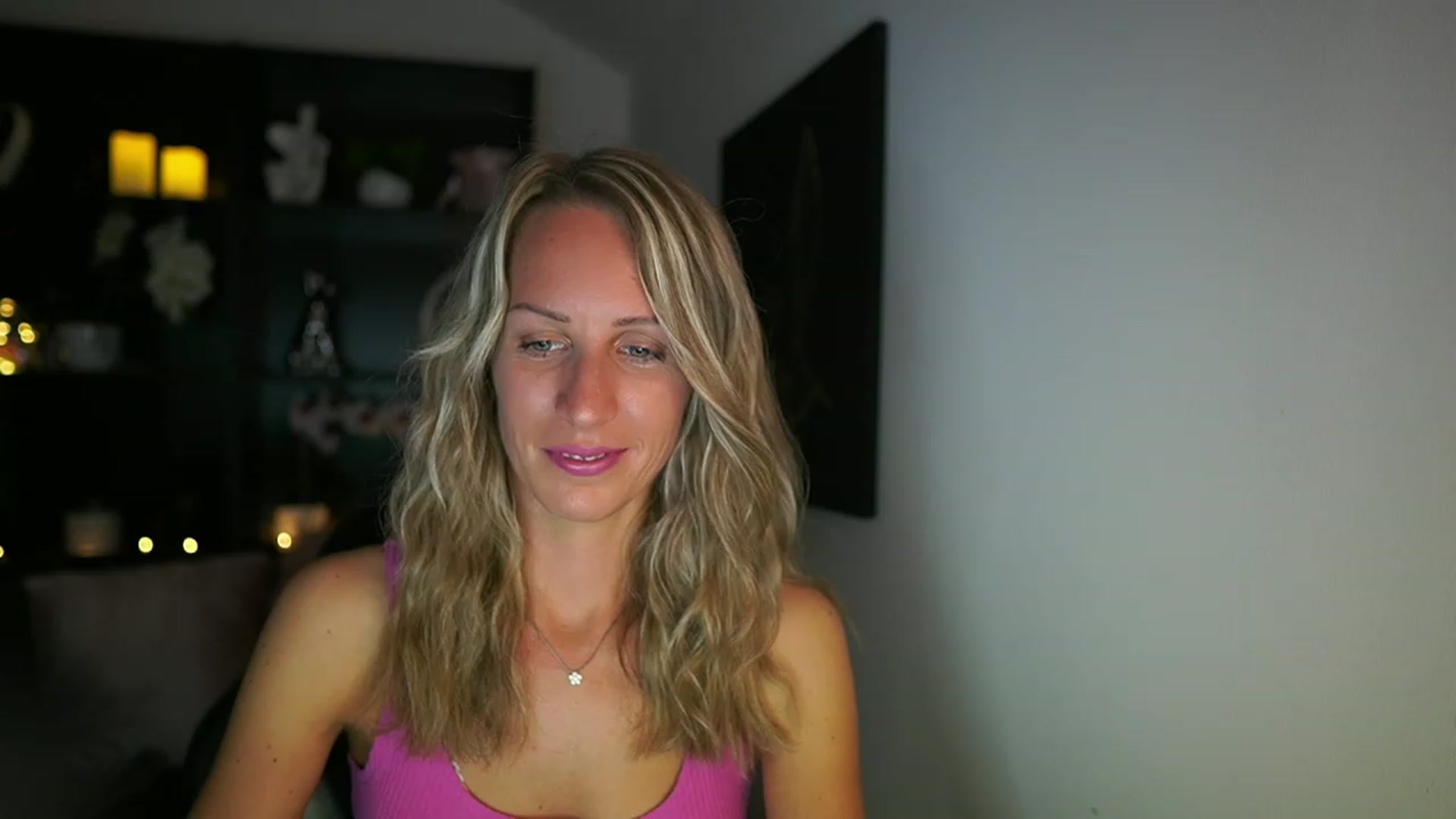 Gallery image thumbnail from Nikki__Sexx__'s myfreecams stream on, 08/13/2023, 19:03 image 12 of 20