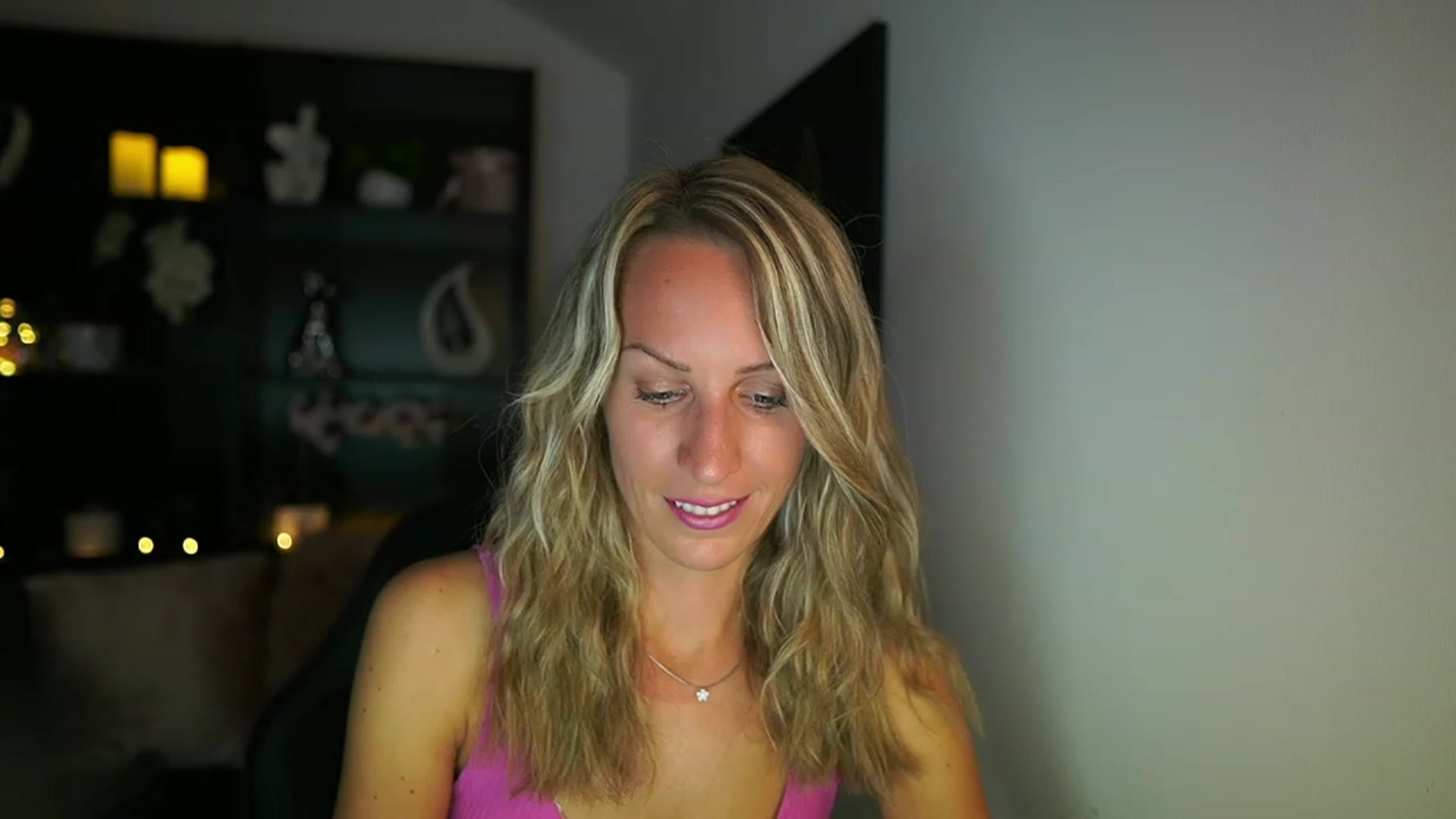 Gallery image thumbnail from Nikki__Sexx__'s myfreecams stream on, 08/13/2023, 19:03 image 5 of 20