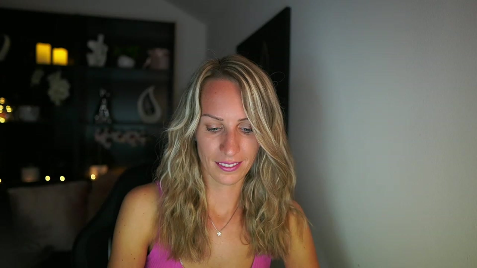 Gallery image thumbnail from Nikki__Sexx__'s myfreecams stream on, 08/13/2023, 19:03 image 2 of 20