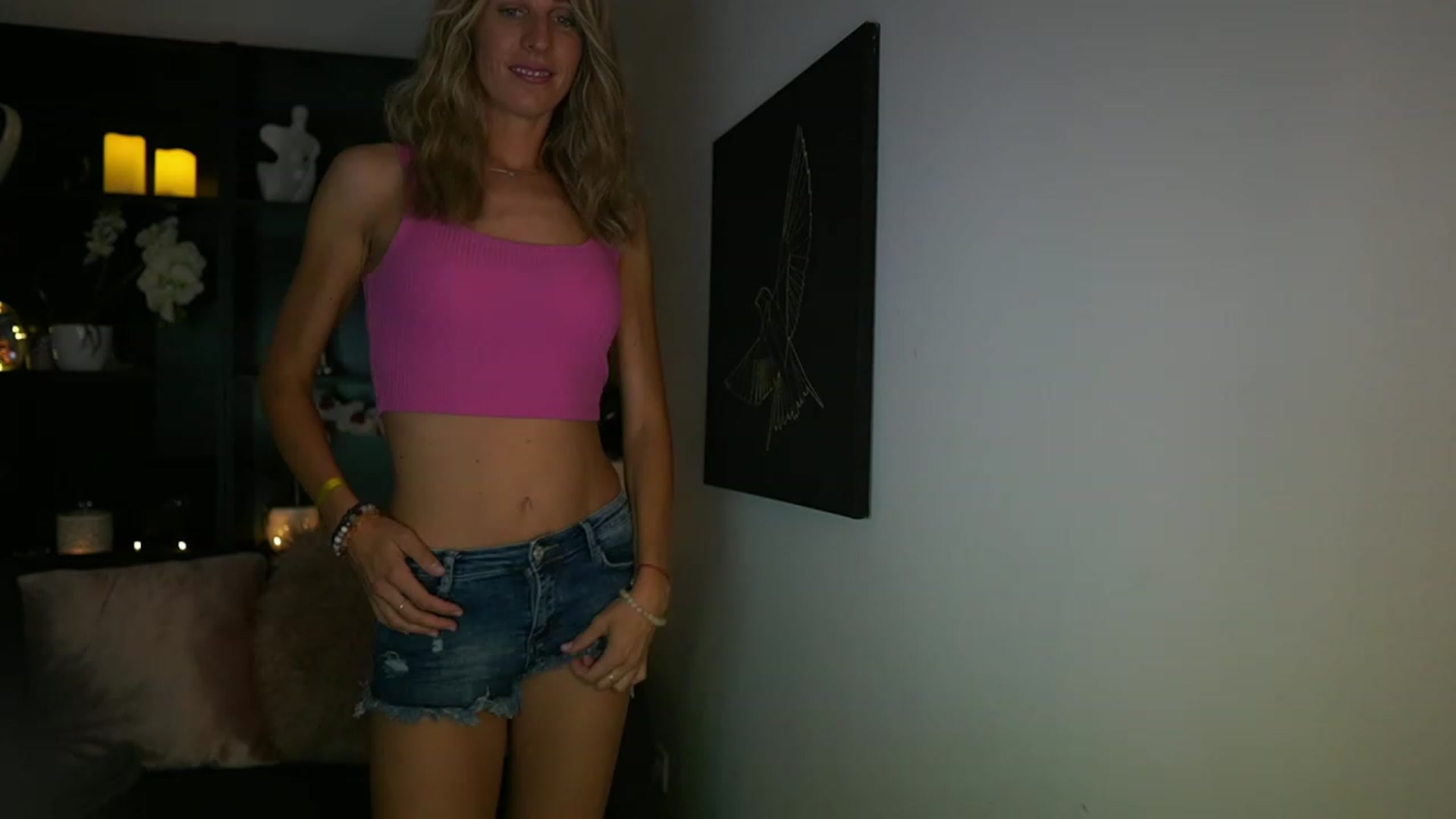 Gallery image thumbnail from Nikki__Sexx__'s myfreecams stream on, 08/13/2023, 21:28 image 7 of 20