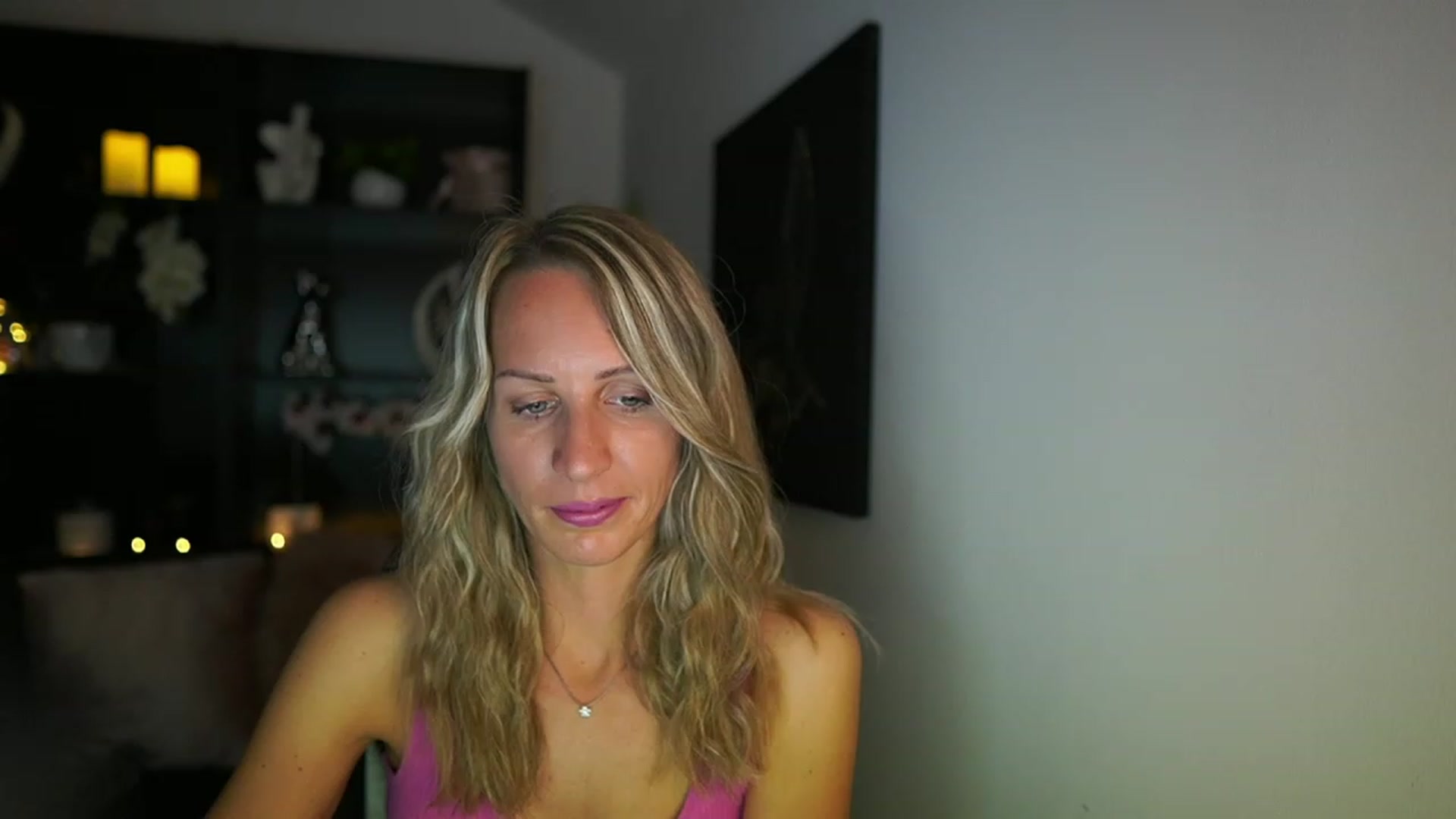 Gallery image thumbnail from Nikki__Sexx__'s myfreecams stream on, 08/13/2023, 21:28 image 15 of 20