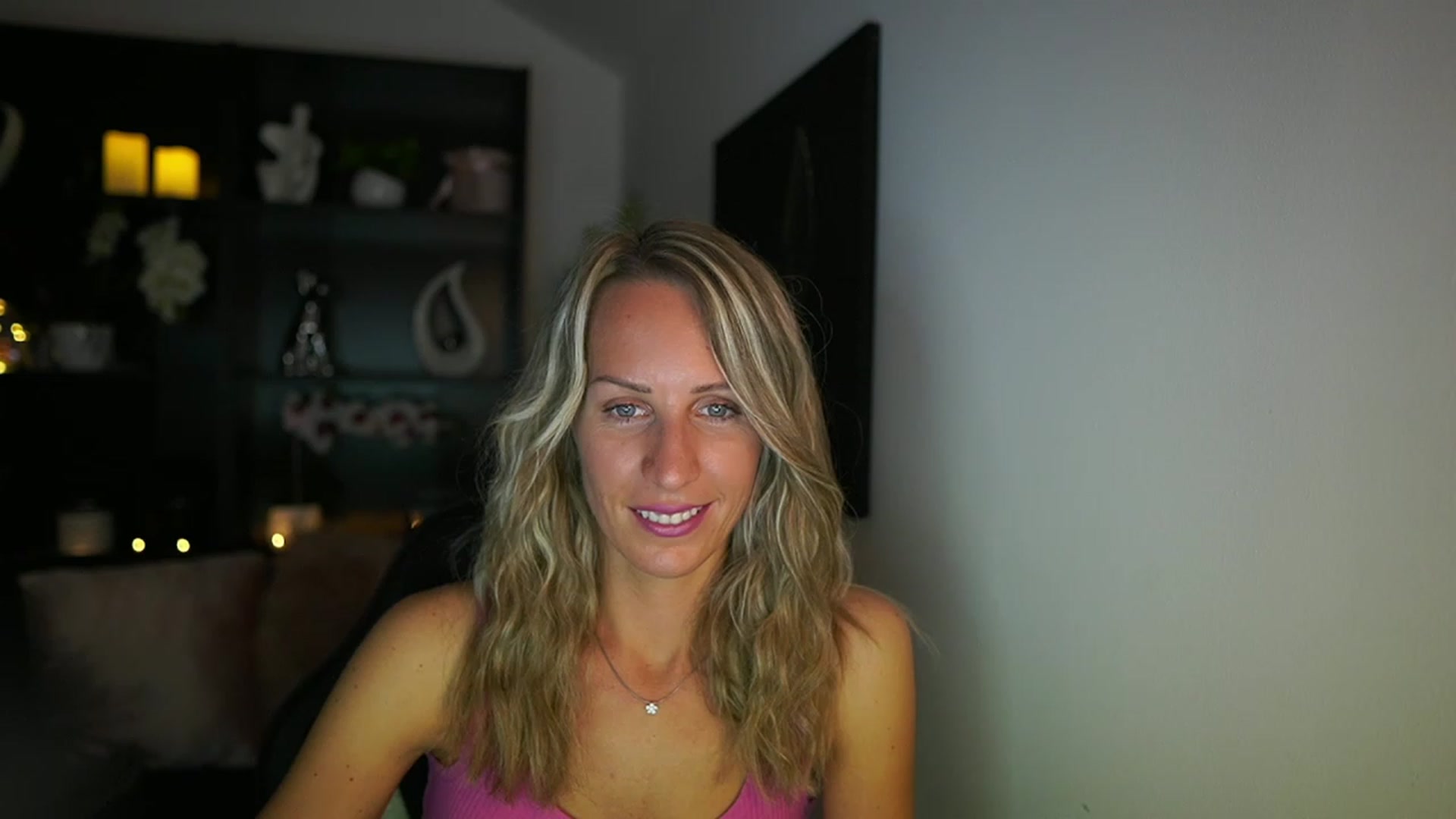 Gallery image thumbnail from Nikki__Sexx__'s myfreecams stream on, 08/13/2023, 21:28 image 16 of 20