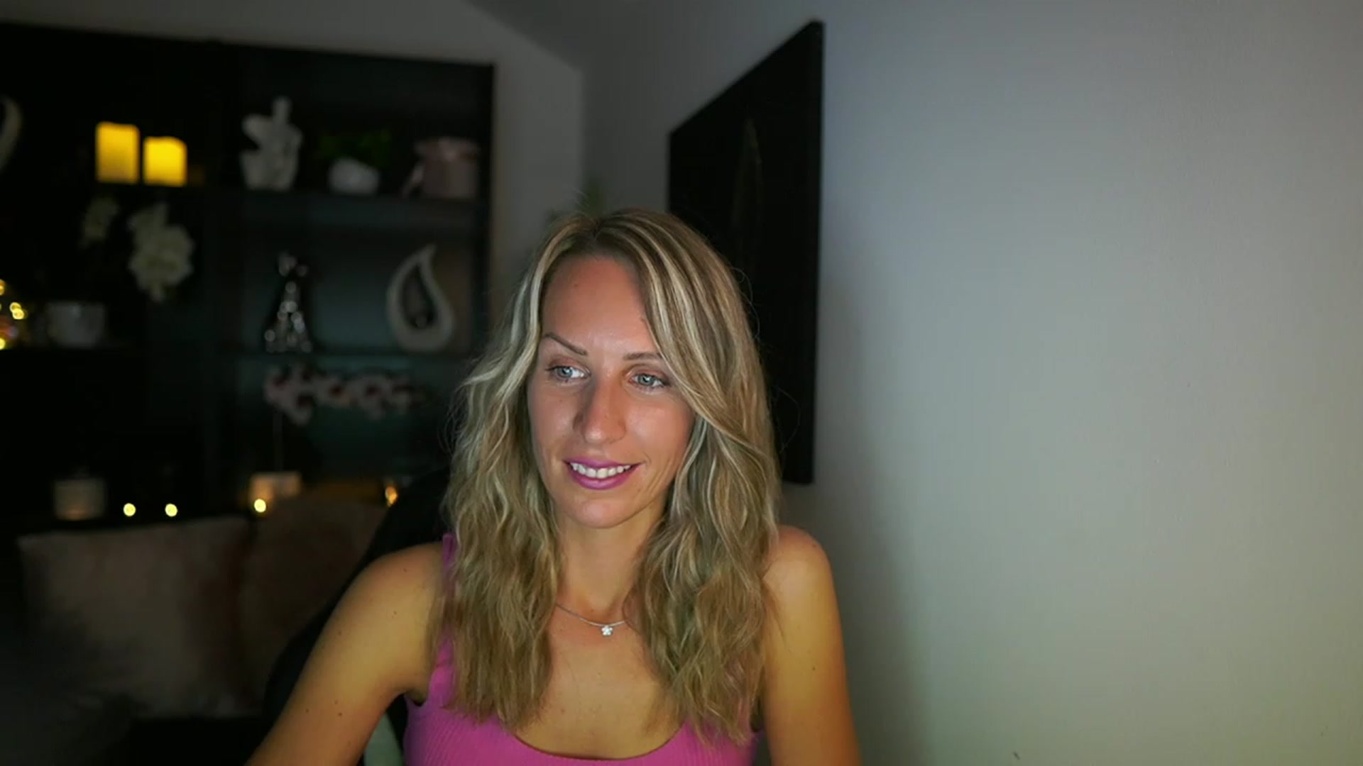 Gallery image thumbnail from Nikki__Sexx__'s myfreecams stream on, 08/13/2023, 21:28 image 20 of 20