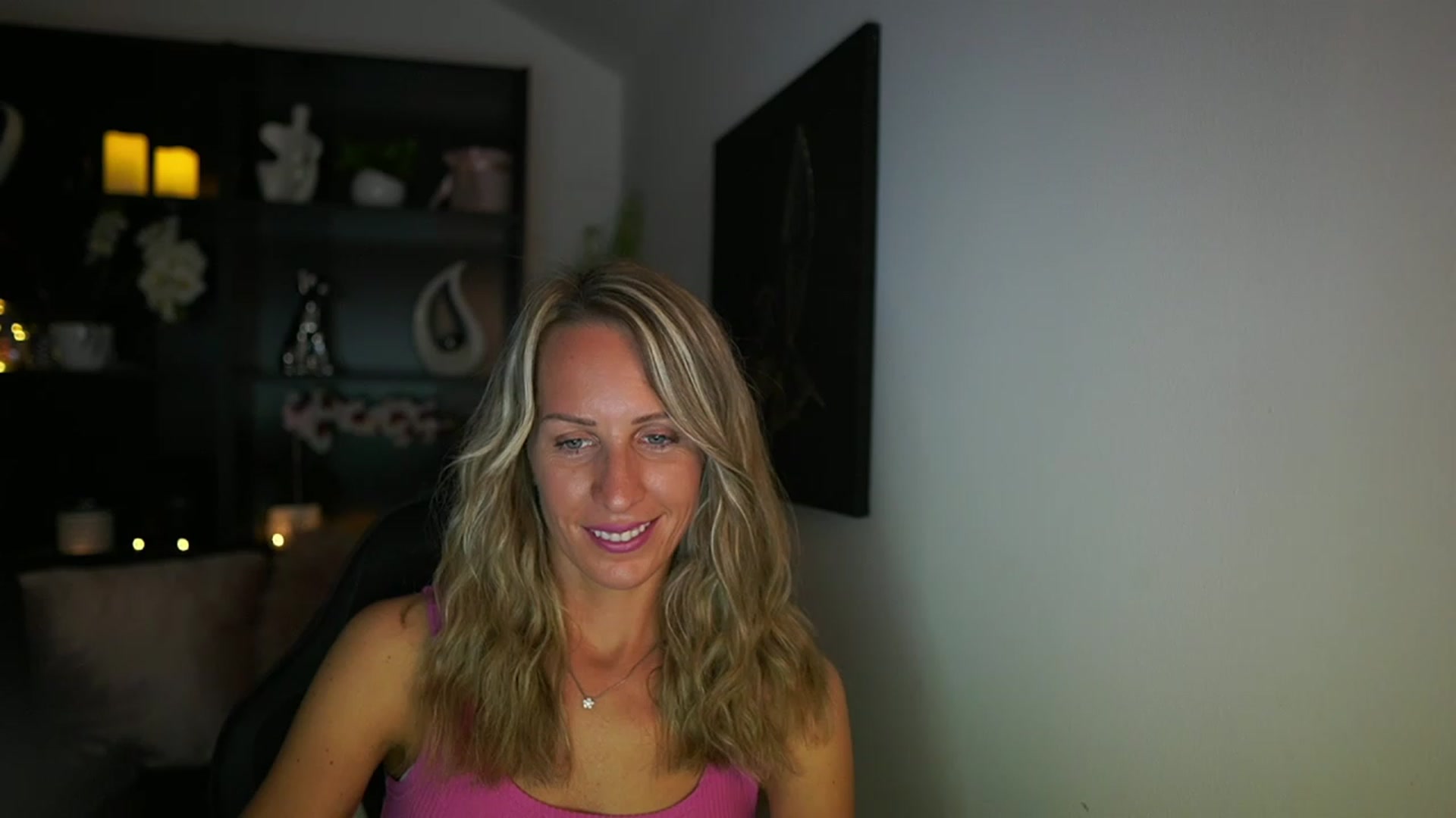 Gallery image thumbnail from Nikki__Sexx__'s myfreecams stream on, 08/13/2023, 22:31 image 1 of 20