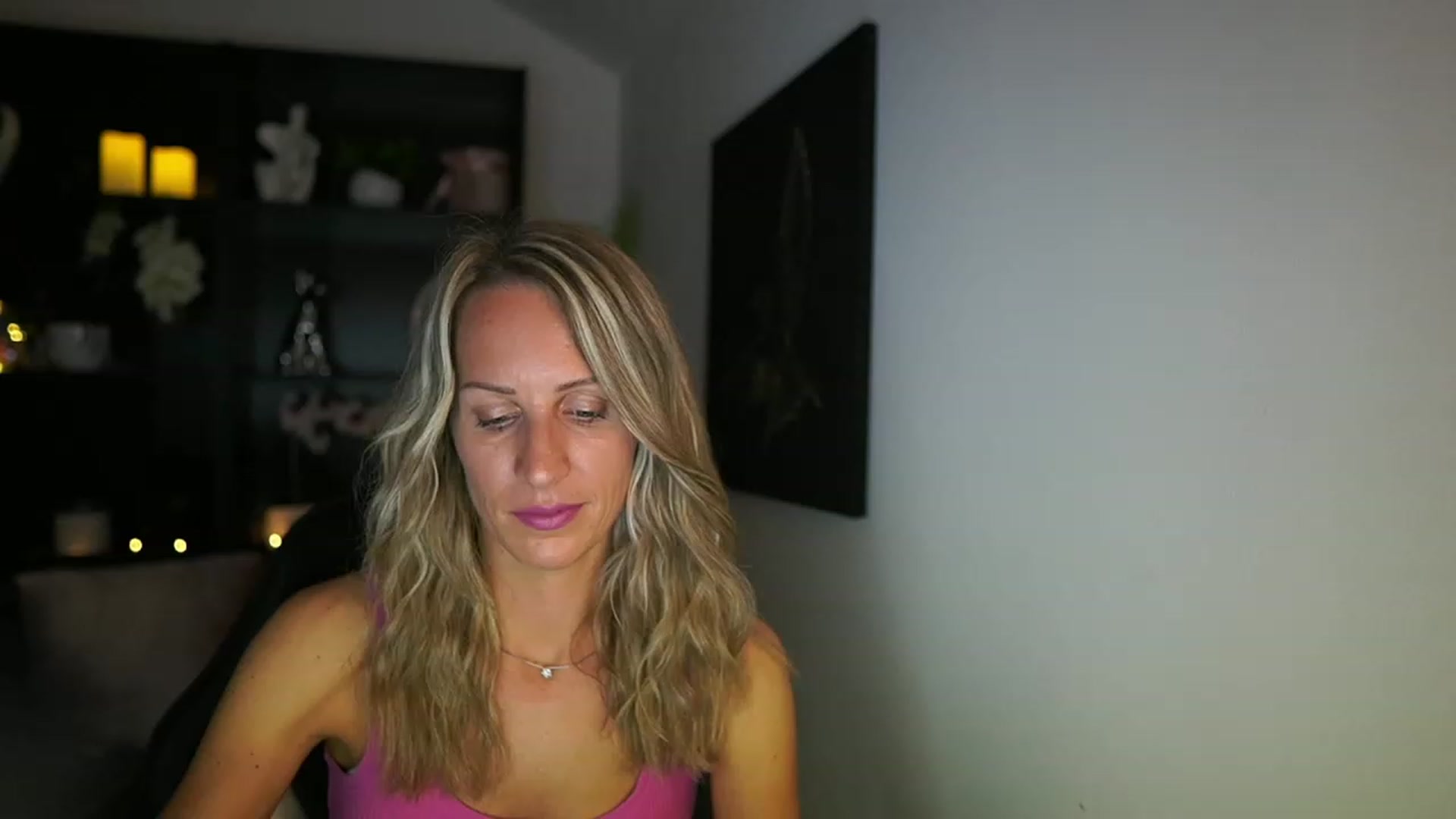 Gallery image thumbnail from Nikki__Sexx__'s myfreecams stream on, 08/13/2023, 22:31 image 15 of 20