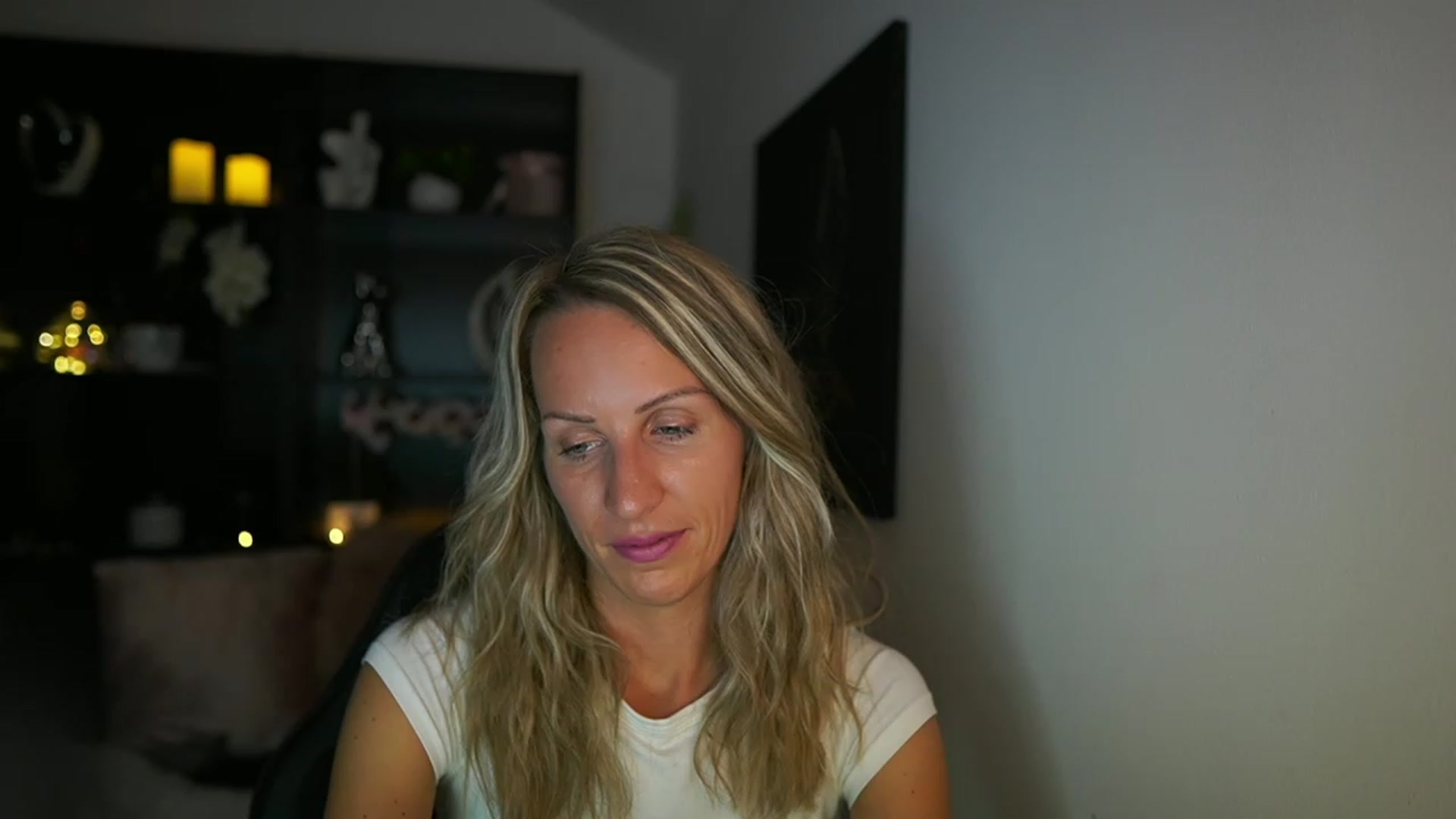 Gallery image thumbnail from Nikki__Sexx__'s myfreecams stream on, 08/14/2023, 20:30 image 16 of 20