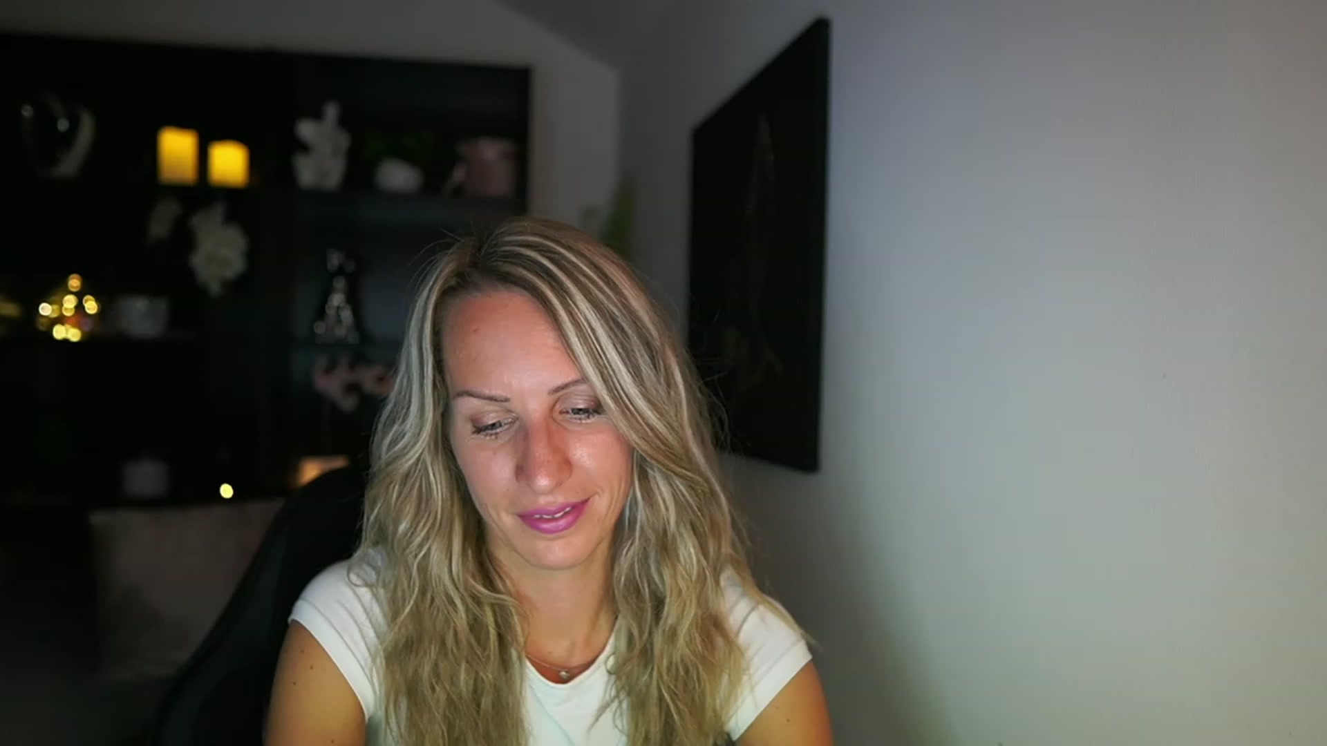 Gallery image thumbnail from Nikki__Sexx__'s myfreecams stream on, 08/14/2023, 20:30 image 6 of 20
