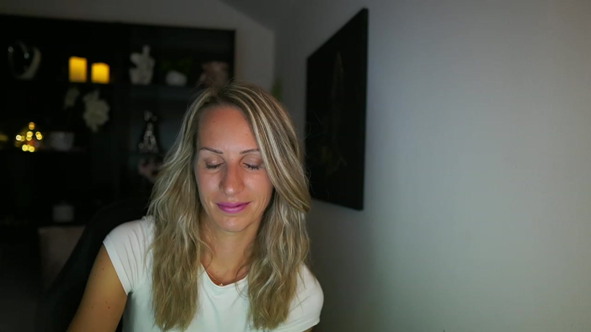 Gallery image thumbnail from Nikki__Sexx__'s myfreecams stream on, 08/14/2023, 20:30 image 17 of 20