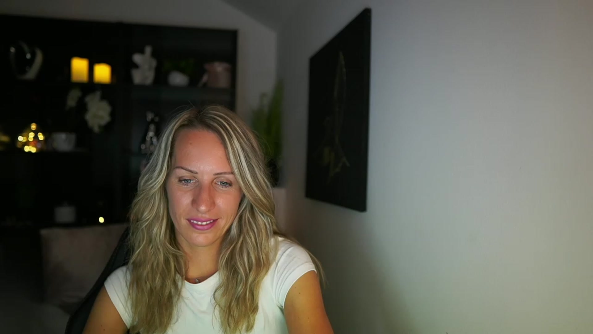 Gallery image thumbnail from Nikki__Sexx__'s myfreecams stream on, 08/14/2023, 20:30 image 11 of 20