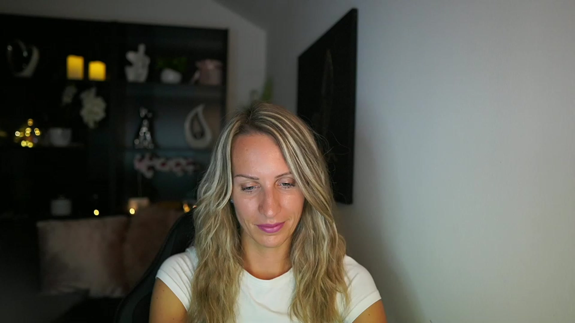 Gallery image thumbnail from Nikki__Sexx__'s myfreecams stream on, 08/14/2023, 22:04 image 12 of 20