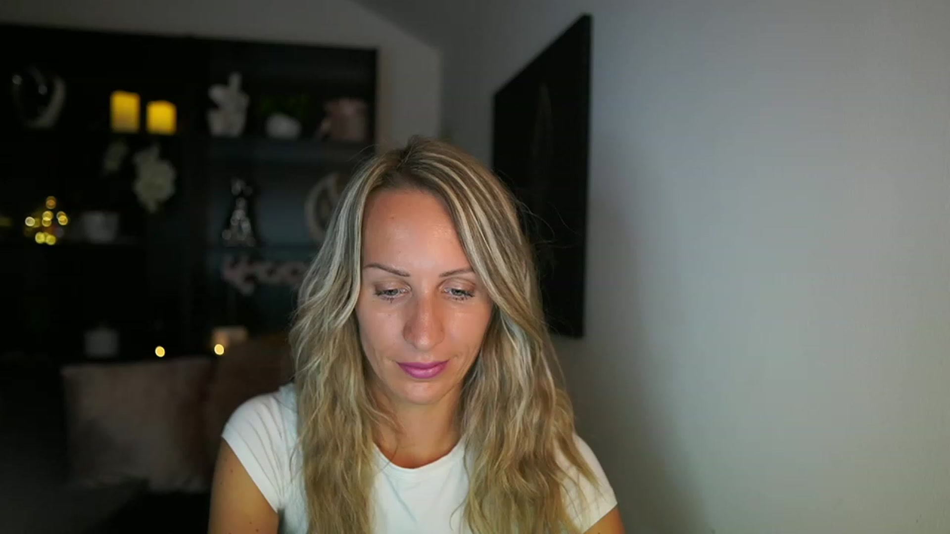 Gallery image thumbnail from Nikki__Sexx__'s myfreecams stream on, 08/14/2023, 22:04 image 6 of 20