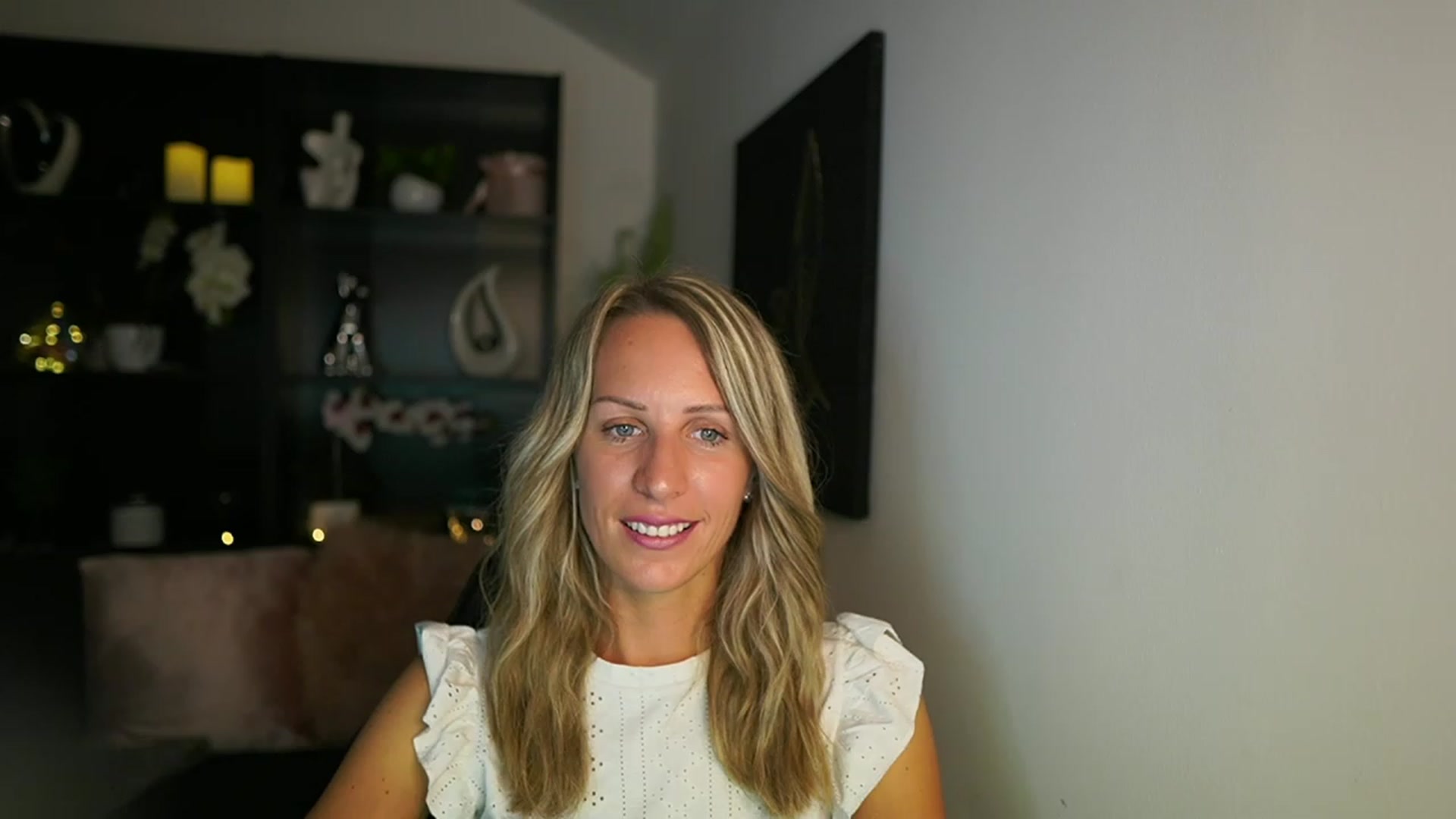 Gallery image thumbnail from Nikki__Sexx__'s myfreecams stream on, 08/15/2023, 21:32 image 19 of 20