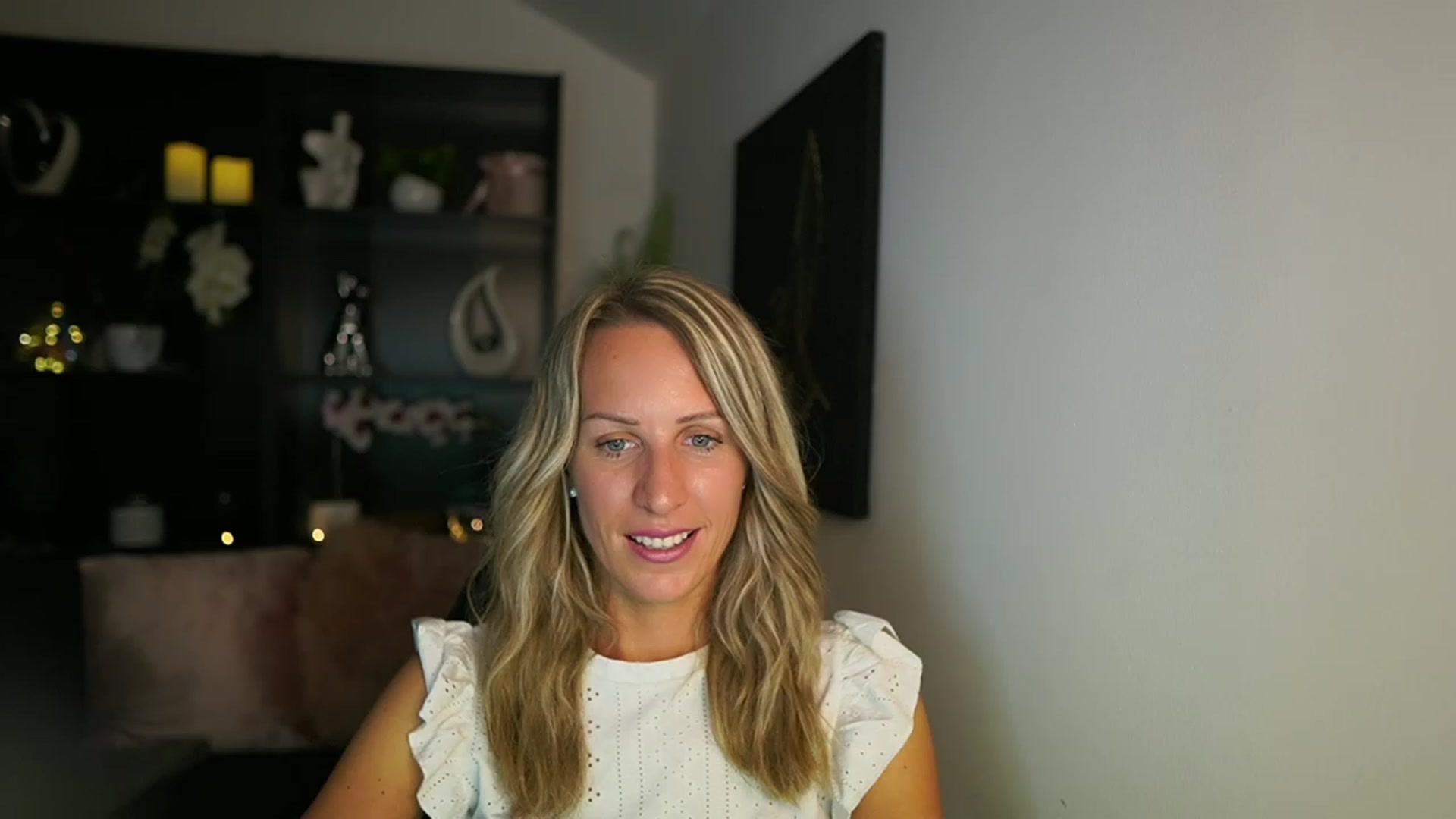 Gallery image thumbnail from Nikki__Sexx__'s myfreecams stream on, 08/15/2023, 21:32 image 17 of 20