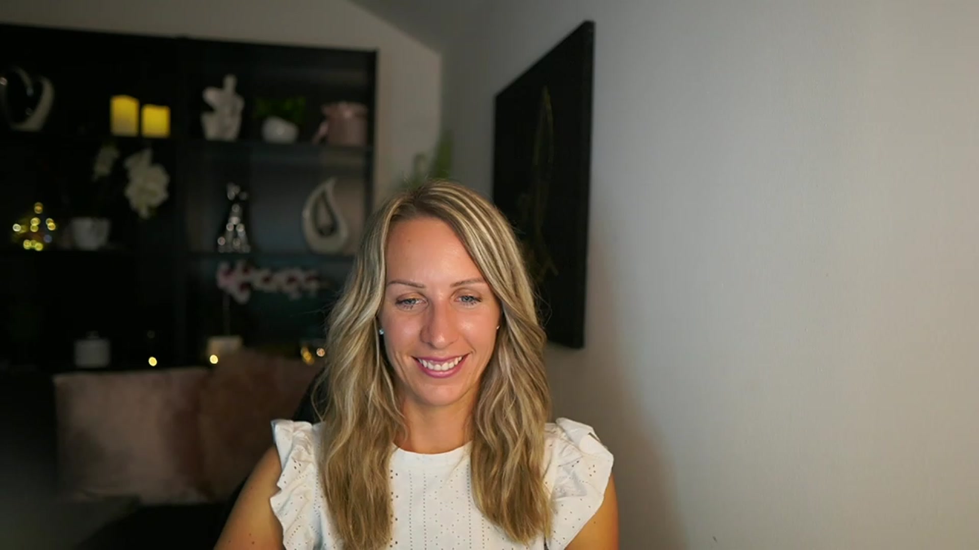 Gallery image thumbnail from Nikki__Sexx__'s myfreecams stream on, 08/15/2023, 21:32 image 15 of 20