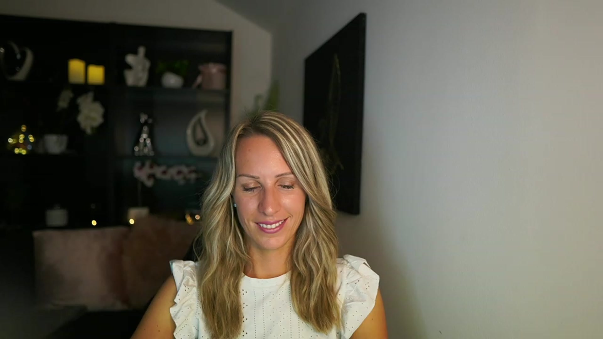 Gallery image thumbnail from Nikki__Sexx__'s myfreecams stream on, 08/15/2023, 21:32 image 18 of 20