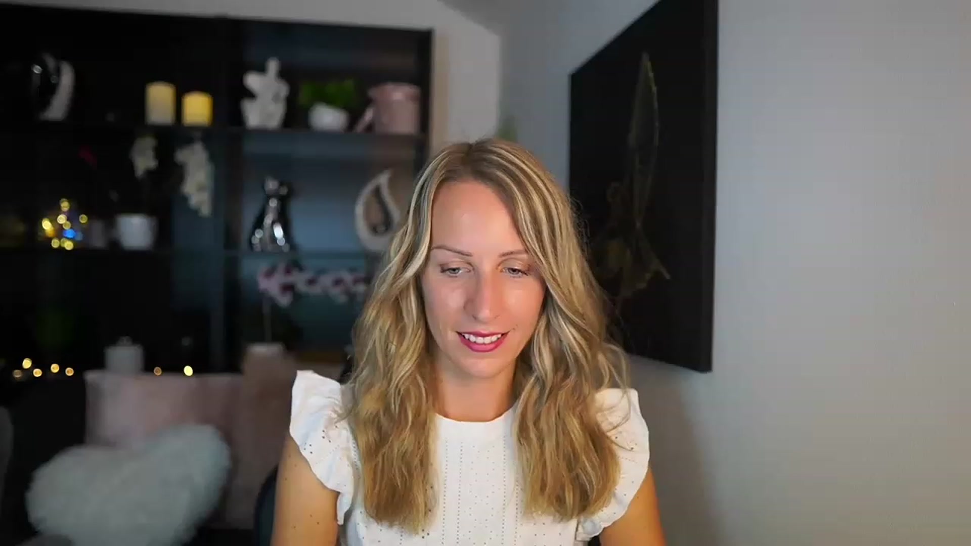 Gallery image thumbnail from Nikki__Sexx__'s myfreecams stream on, 08/21/2023, 18:30 image 12 of 20