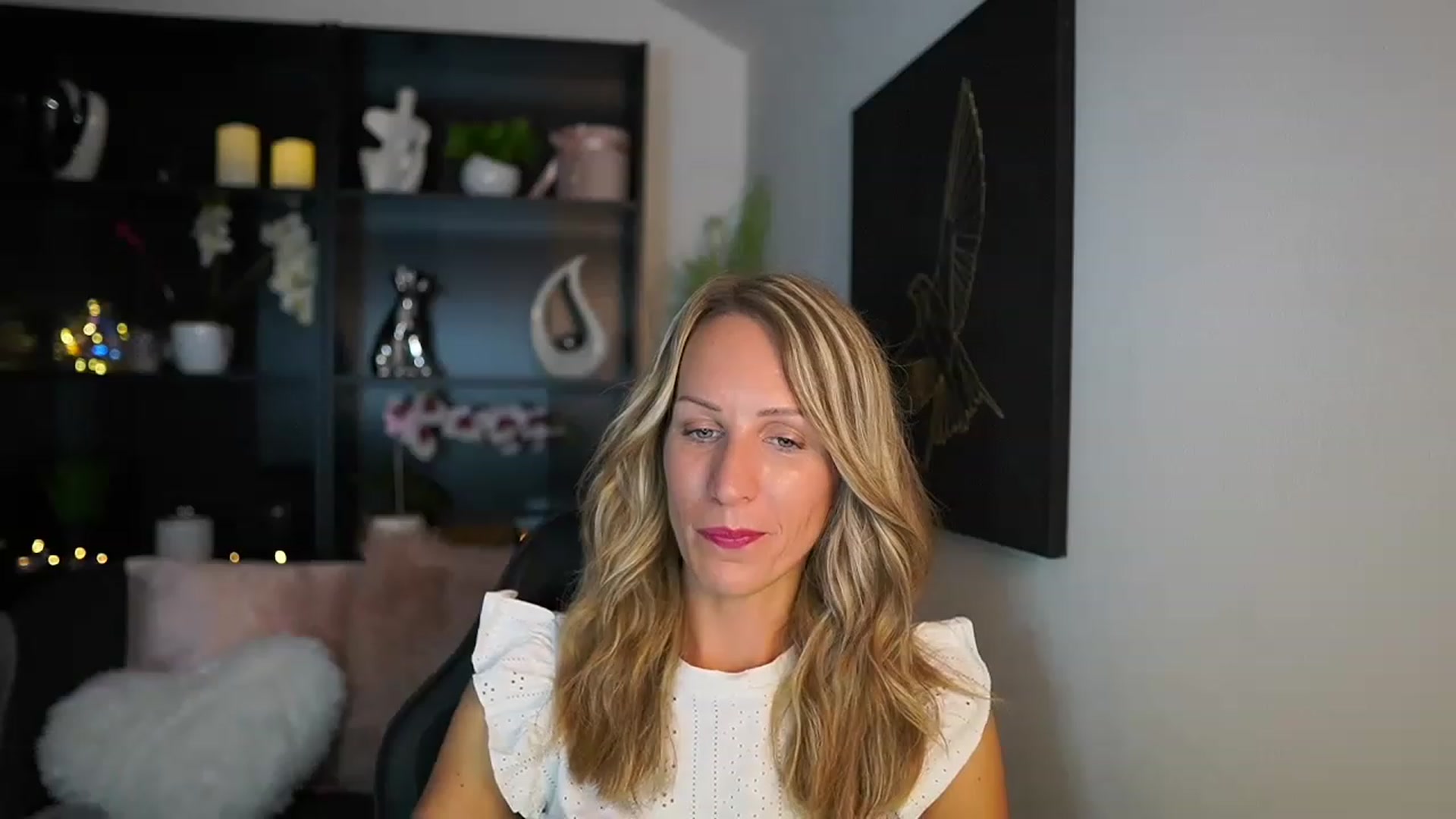 Gallery image thumbnail from Nikki__Sexx__'s myfreecams stream on, 08/21/2023, 18:30 image 1 of 20