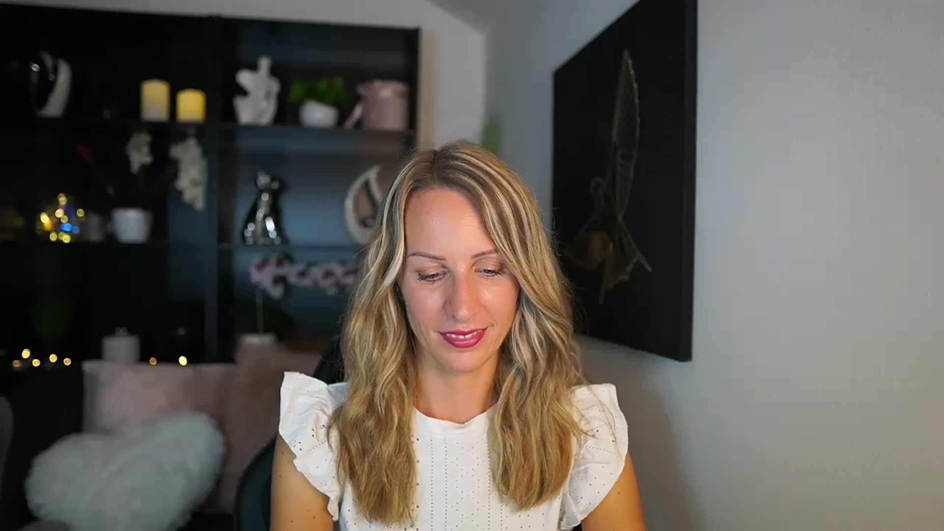Gallery image thumbnail from Nikki__Sexx__'s myfreecams stream on, 08/21/2023, 18:30 image 19 of 20
