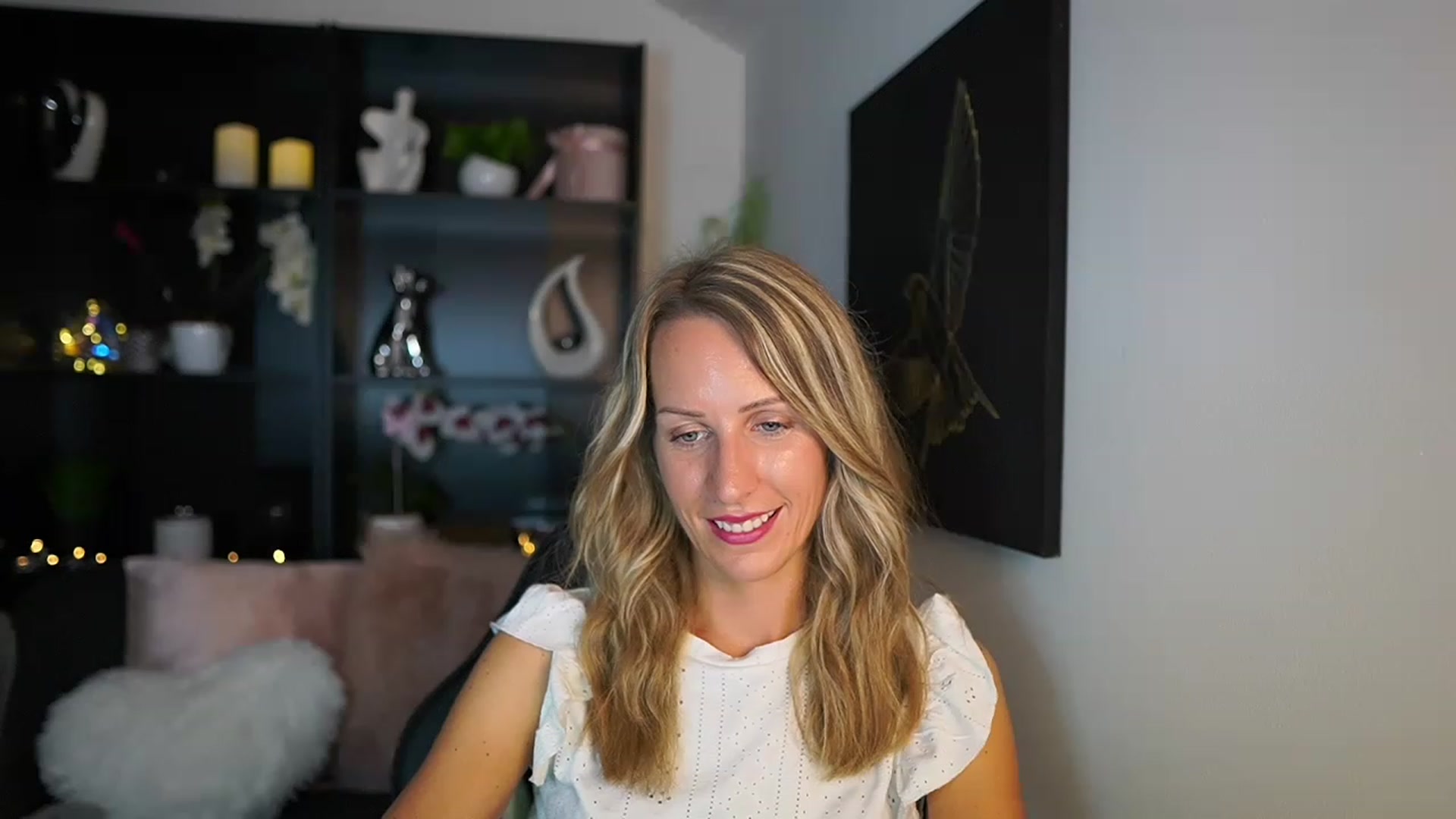 Gallery image thumbnail from Nikki__Sexx__'s myfreecams stream on, 08/21/2023, 20:39 image 14 of 20