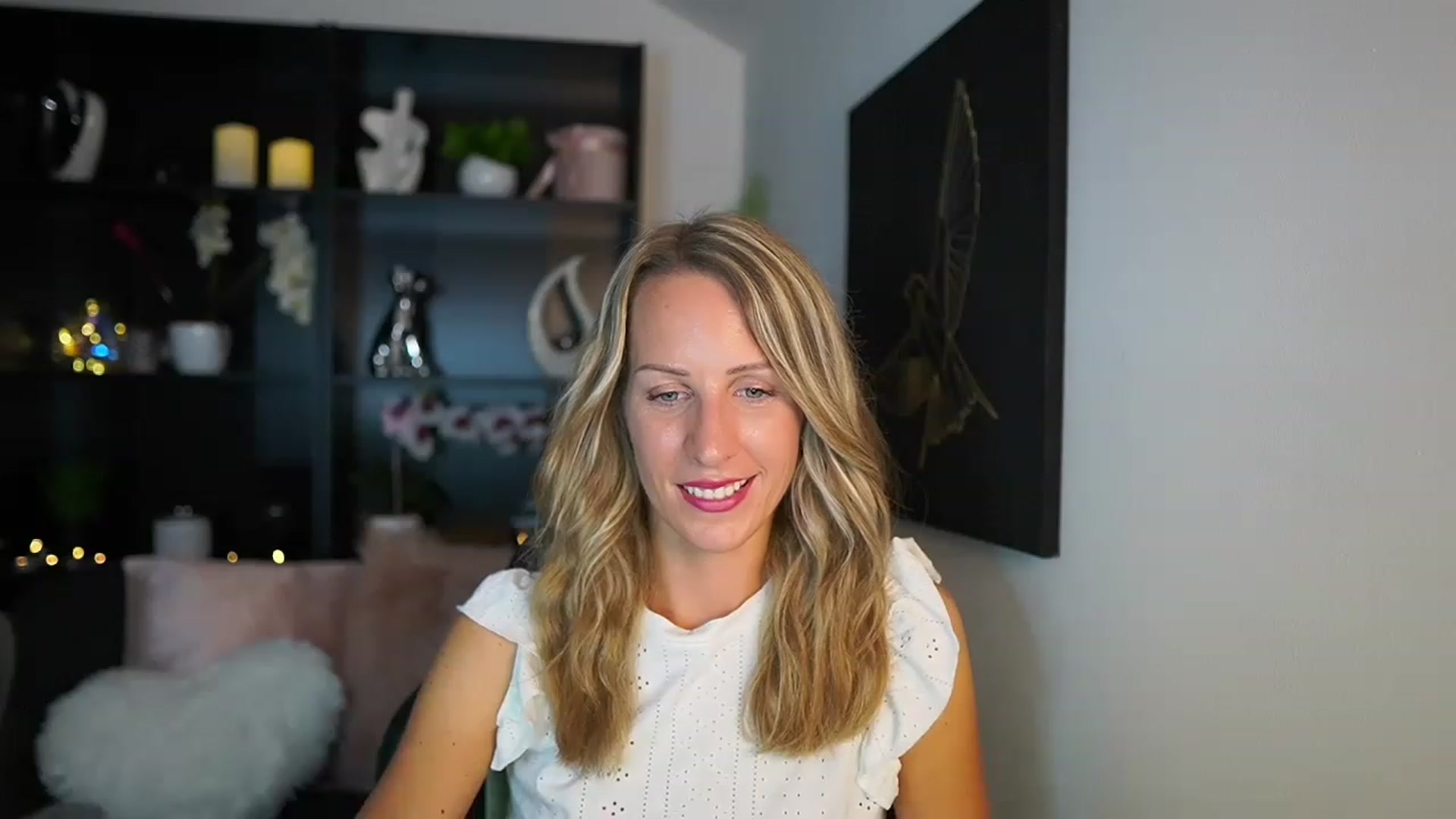 Gallery image thumbnail from Nikki__Sexx__'s myfreecams stream on, 08/21/2023, 20:39 image 4 of 20