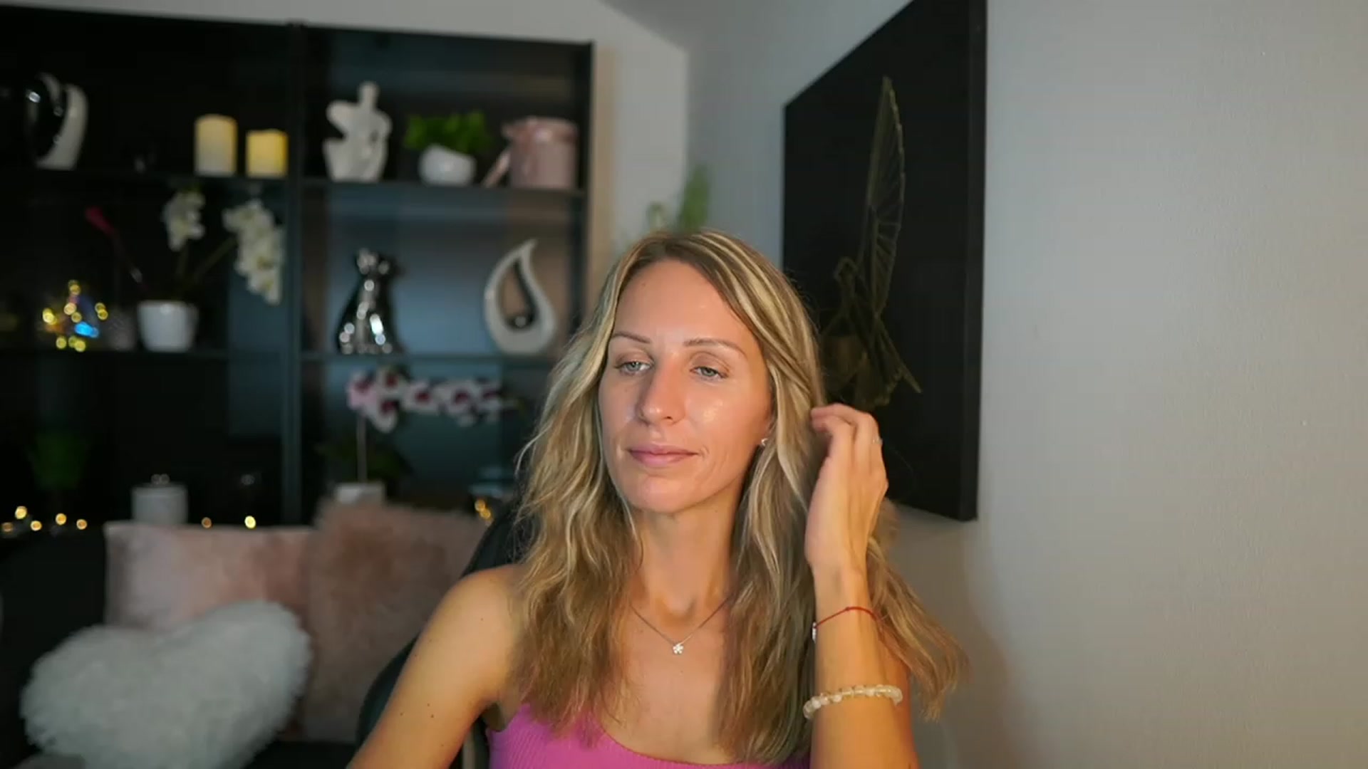 Gallery image thumbnail from Nikki__Sexx__'s myfreecams stream on, 08/22/2023, 21:00 image 11 of 20