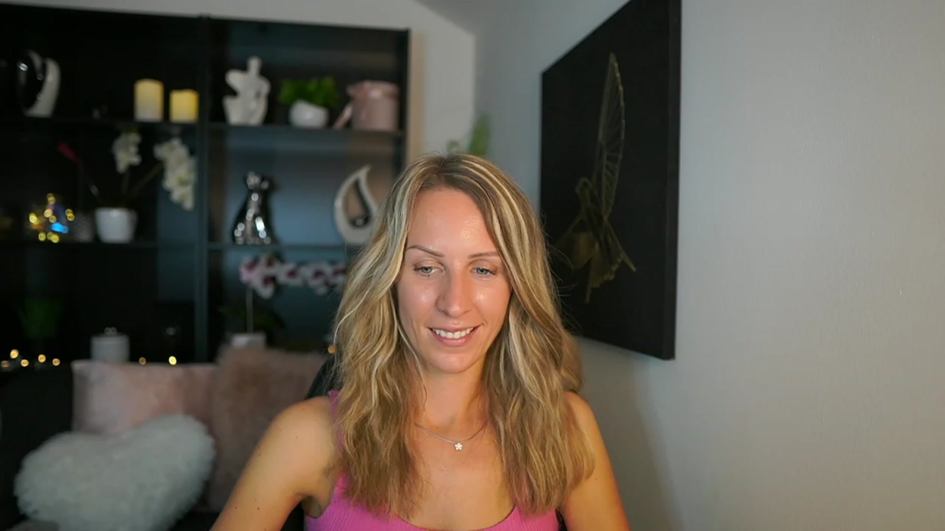 Gallery image thumbnail from Nikki__Sexx__'s myfreecams stream on, 08/22/2023, 21:00 image 18 of 20