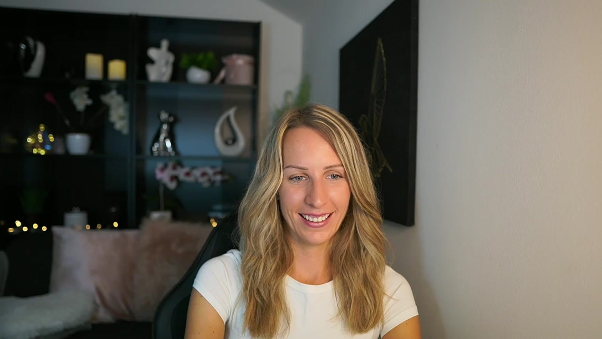 Gallery image thumbnail from Nikki__Sexx__'s myfreecams stream on, 08/24/2023, 17:42 image 15 of 20