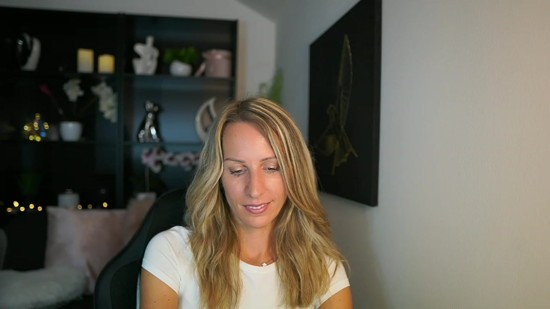 Gallery image thumbnail from Nikki__Sexx__'s myfreecams stream on, 08/24/2023, 21:41 image 7 of 20