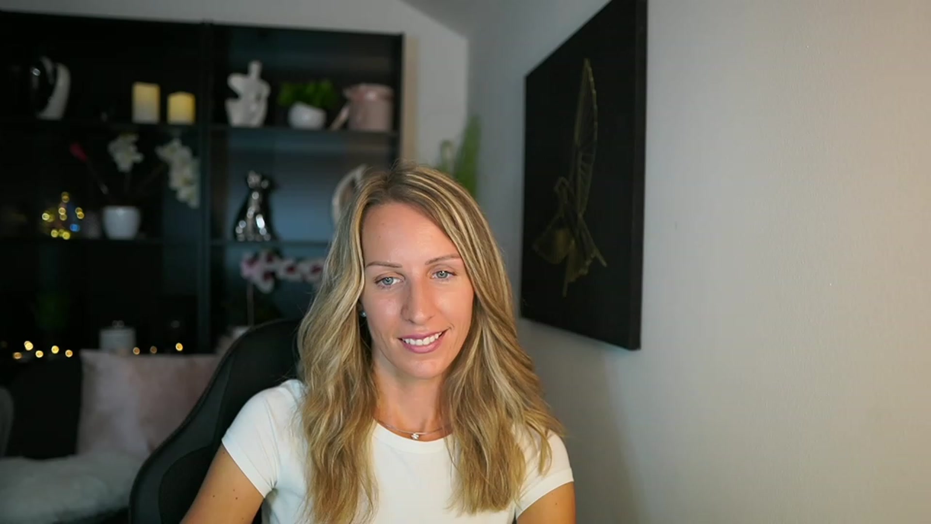 Gallery image thumbnail from Nikki__Sexx__'s myfreecams stream on, 08/24/2023, 21:41 image 9 of 20