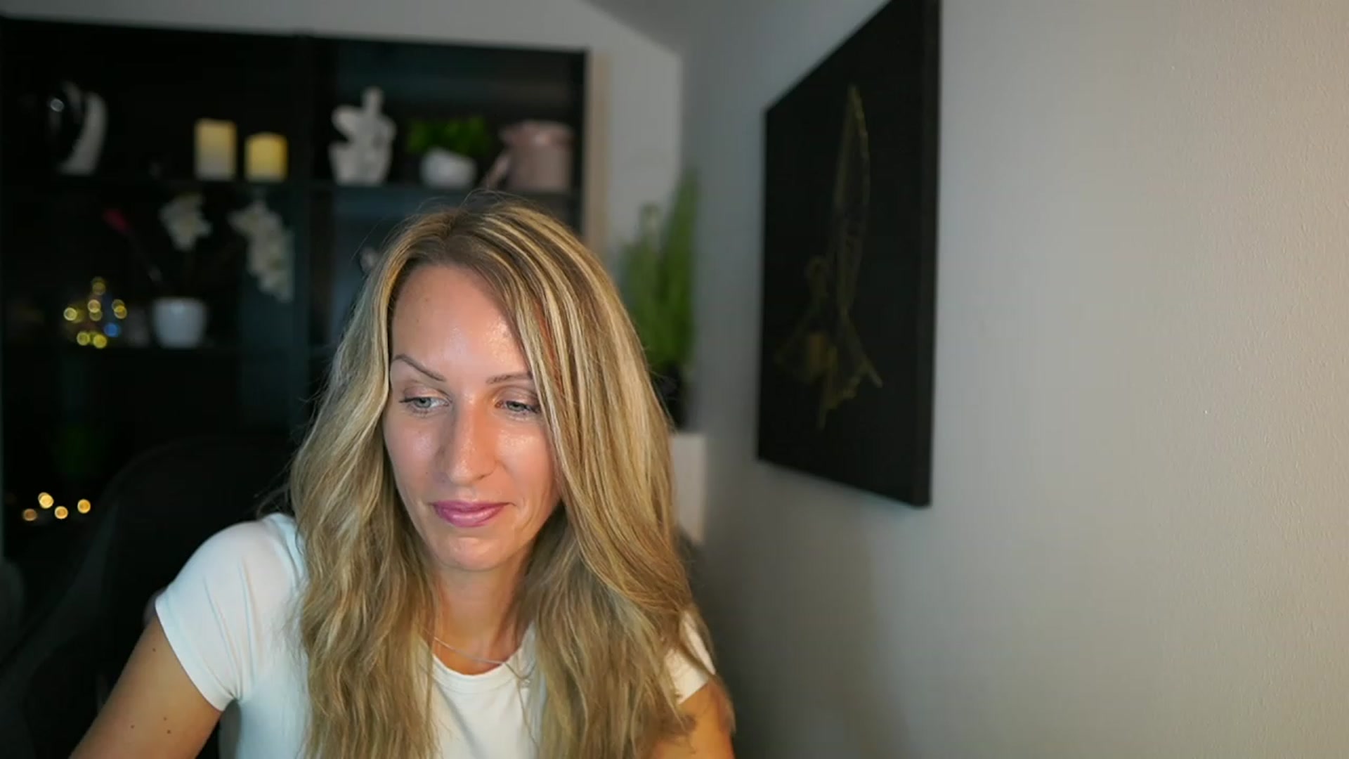 Gallery image thumbnail from Nikki__Sexx__'s myfreecams stream on, 08/24/2023, 21:41 image 14 of 20