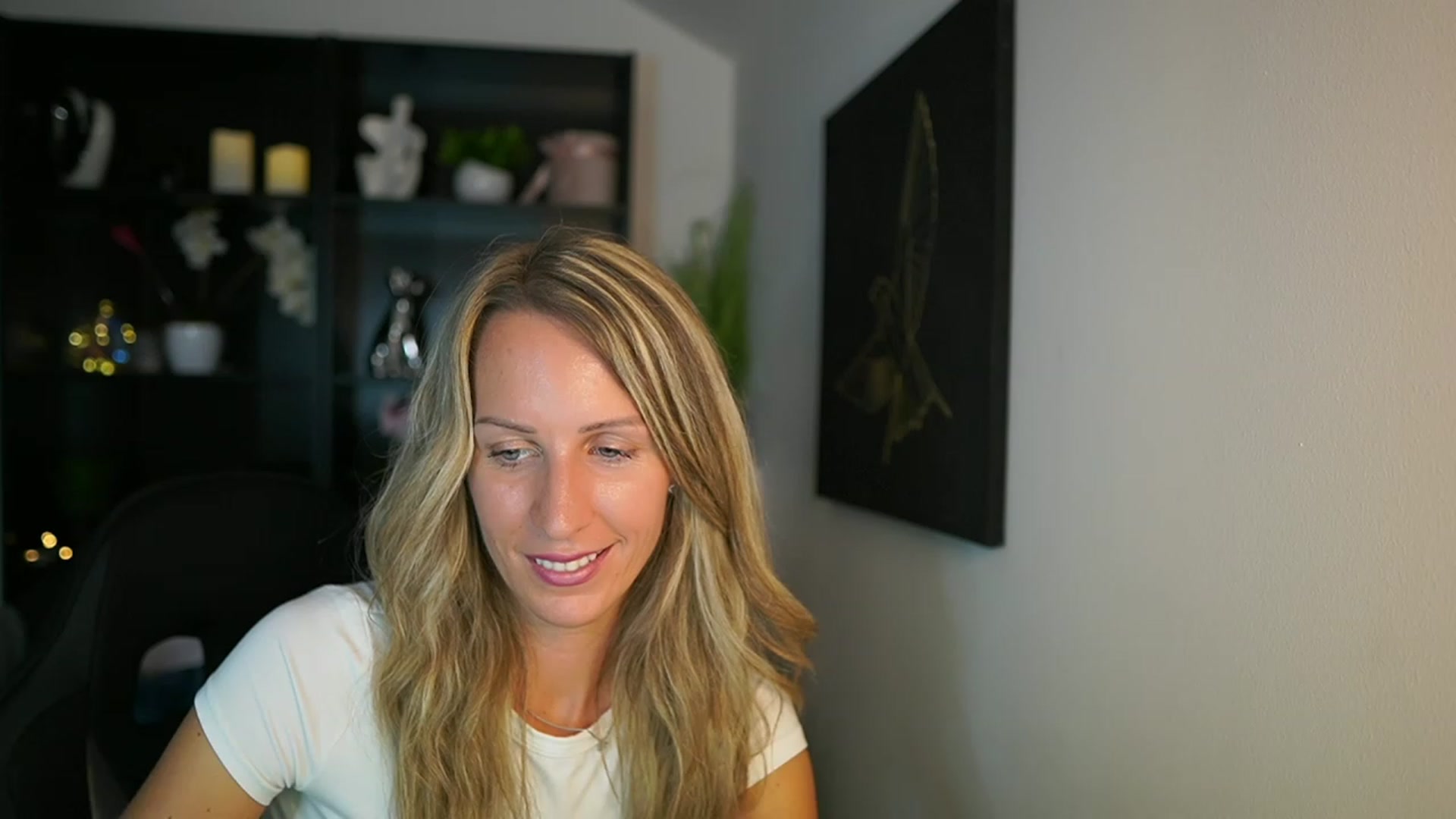 Gallery image thumbnail from Nikki__Sexx__'s myfreecams stream on, 08/24/2023, 21:41 image 19 of 20