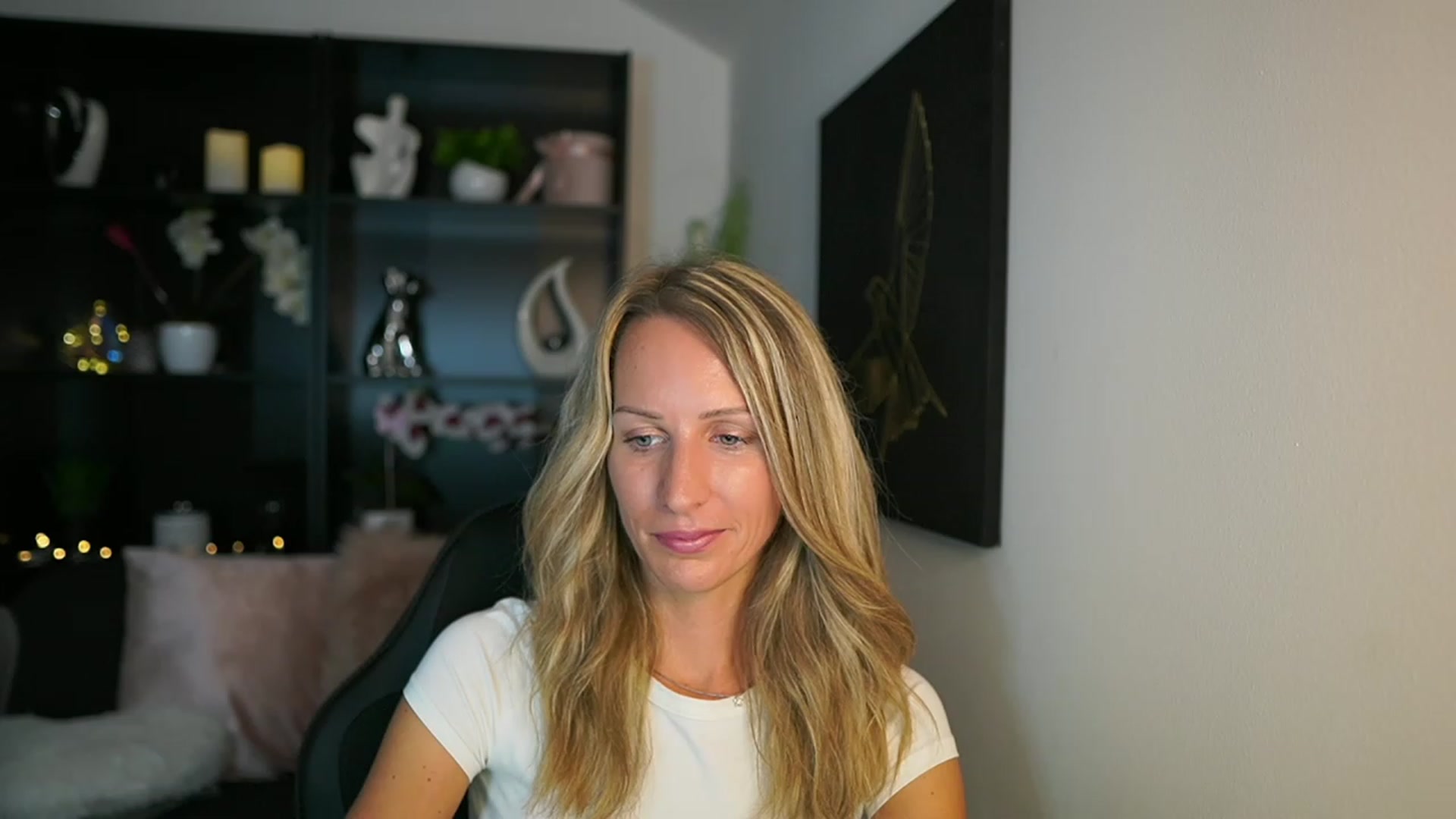 Gallery image thumbnail from Nikki__Sexx__'s myfreecams stream on, 08/24/2023, 21:41 image 1 of 20