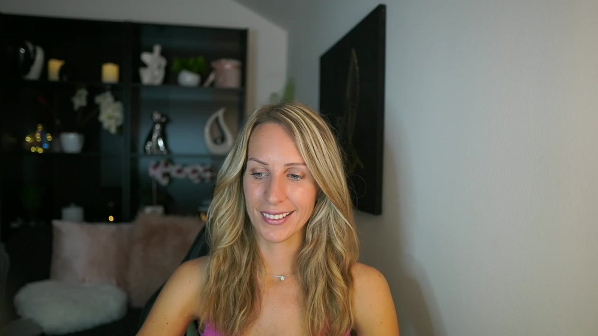 Gallery image thumbnail from Nikki__Sexx__'s myfreecams stream on, 08/29/2023, 19:44 image 20 of 20