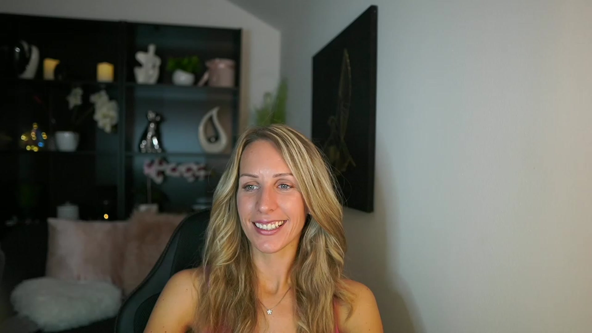 Gallery image thumbnail from Nikki__Sexx__'s myfreecams stream on, 08/29/2023, 21:31 image 18 of 20