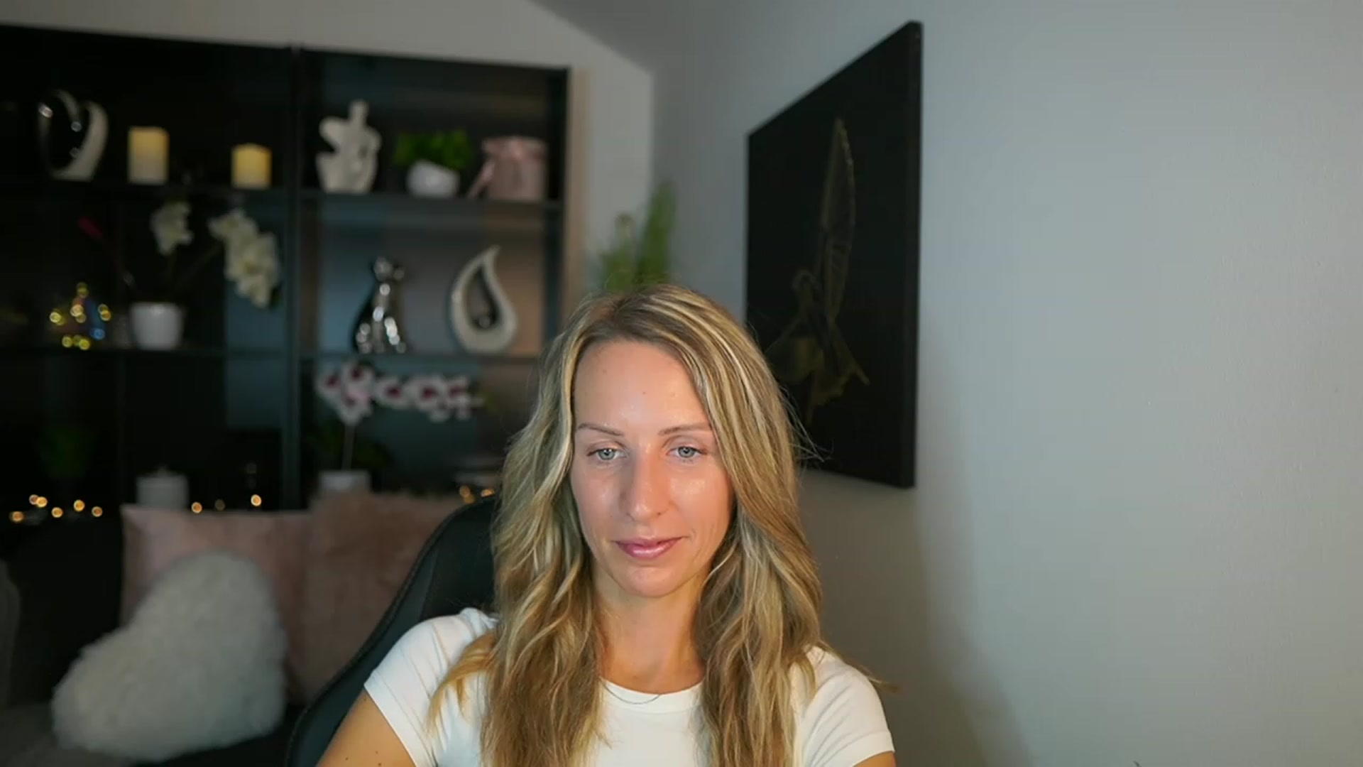 Gallery image thumbnail from Nikki__Sexx__'s myfreecams stream on, 08/31/2023, 22:21 image 4 of 20
