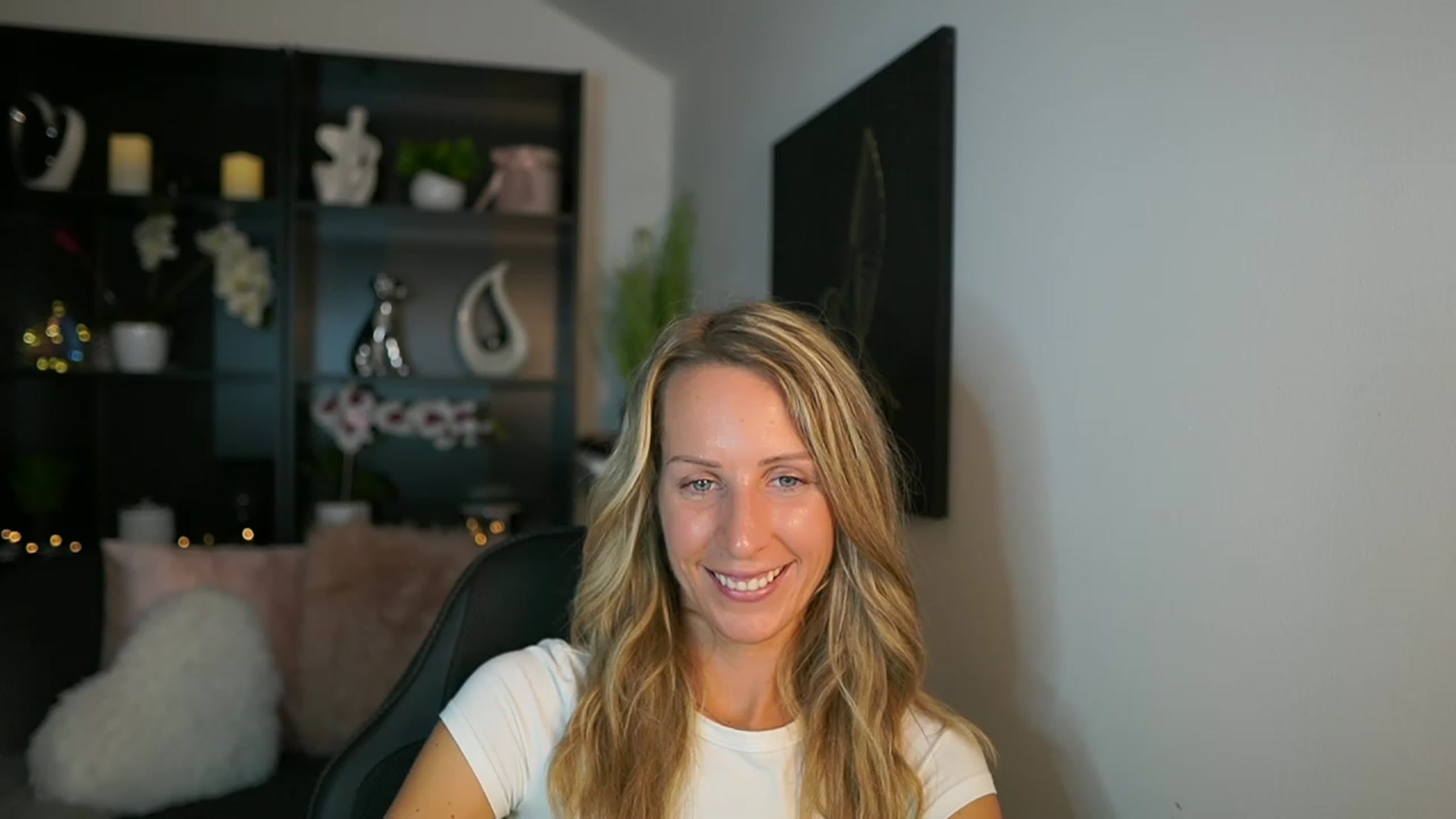Gallery image thumbnail from Nikki__Sexx__'s myfreecams stream on, 08/31/2023, 23:03 image 3 of 20