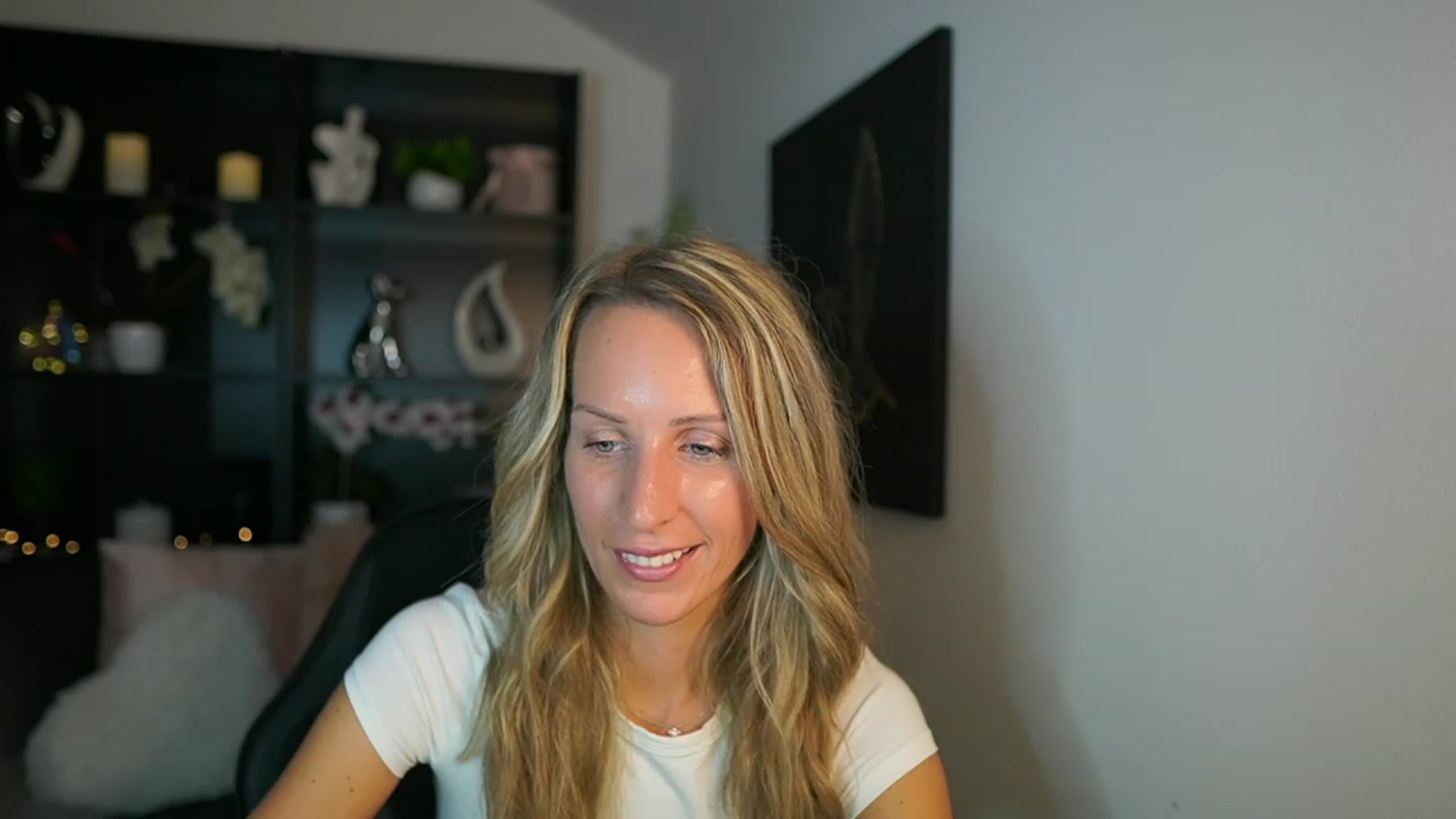 Gallery image thumbnail from Nikki__Sexx__'s myfreecams stream on, 08/31/2023, 23:03 image 12 of 20