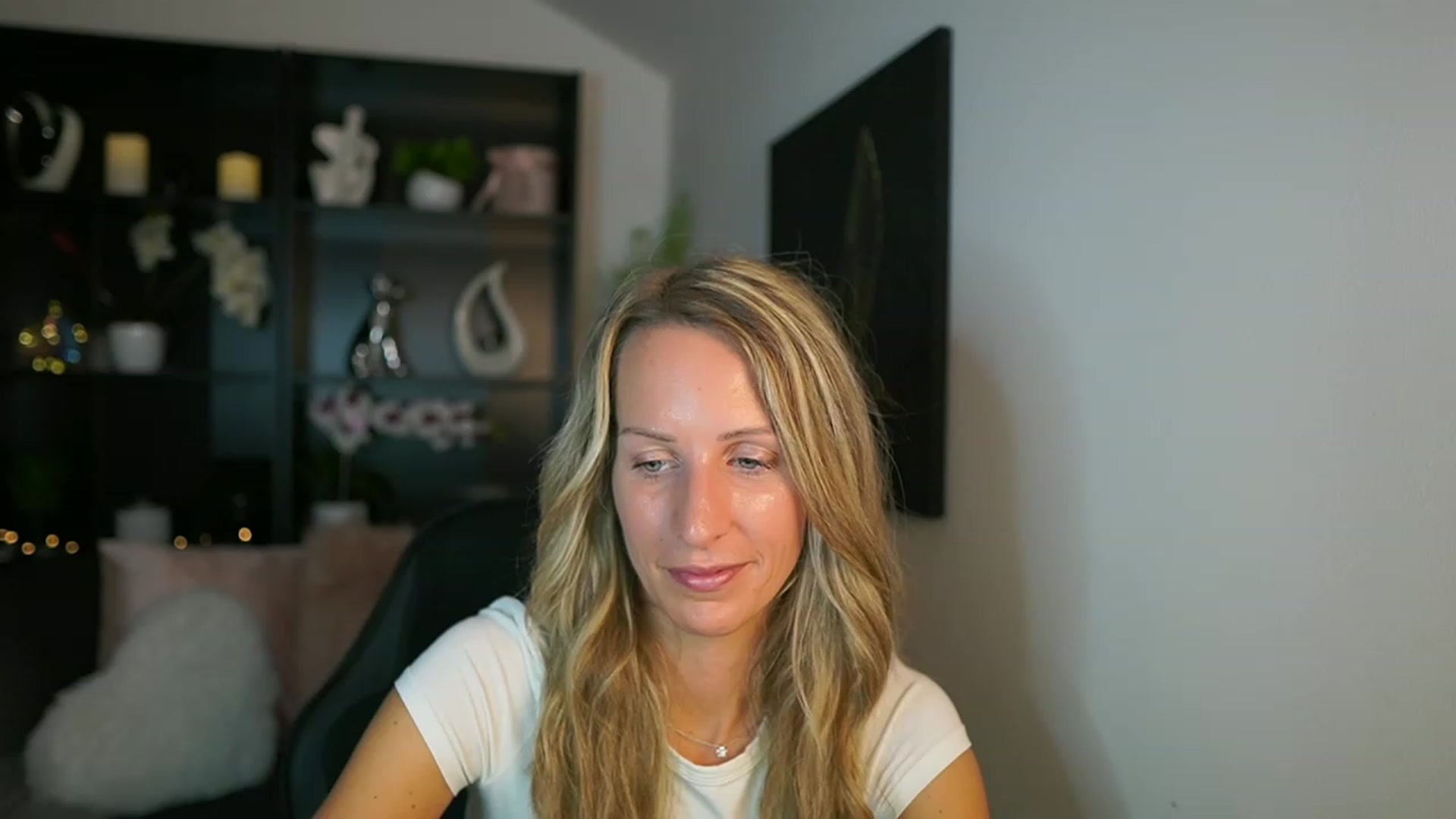 Gallery image thumbnail from Nikki__Sexx__'s myfreecams stream on, 08/31/2023, 23:03 image 20 of 20