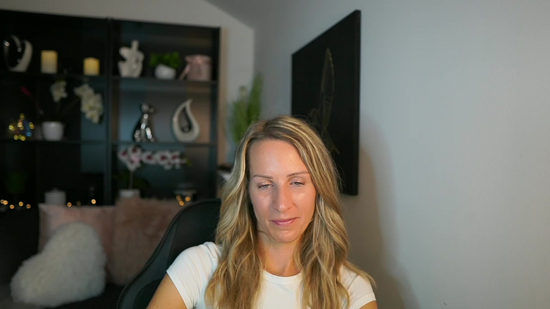 Gallery image thumbnail from Nikki__Sexx__'s myfreecams stream on, 08/31/2023, 23:03 image 5 of 20