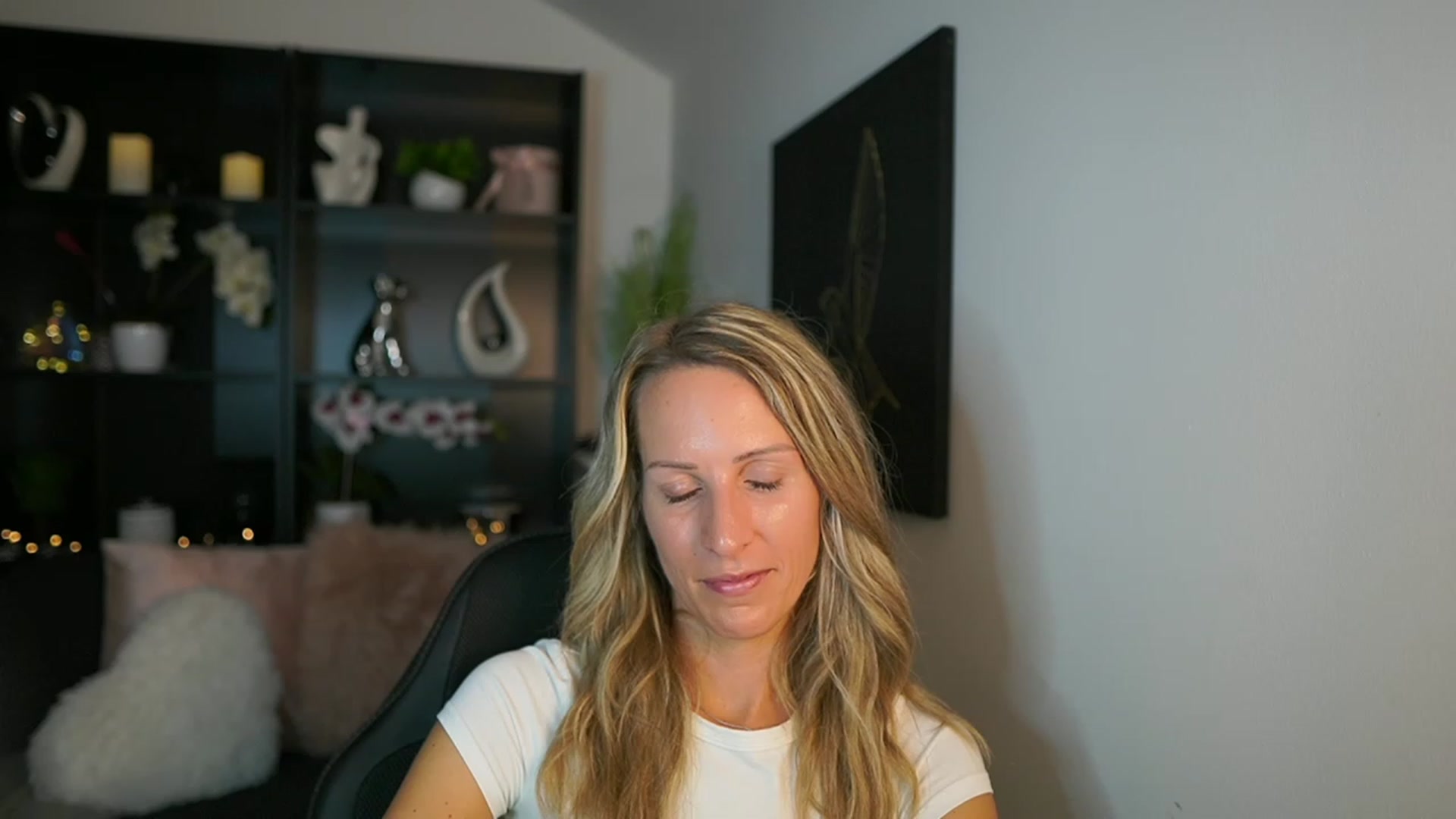 Gallery image thumbnail from Nikki__Sexx__'s myfreecams stream on, 08/31/2023, 23:03 image 4 of 20