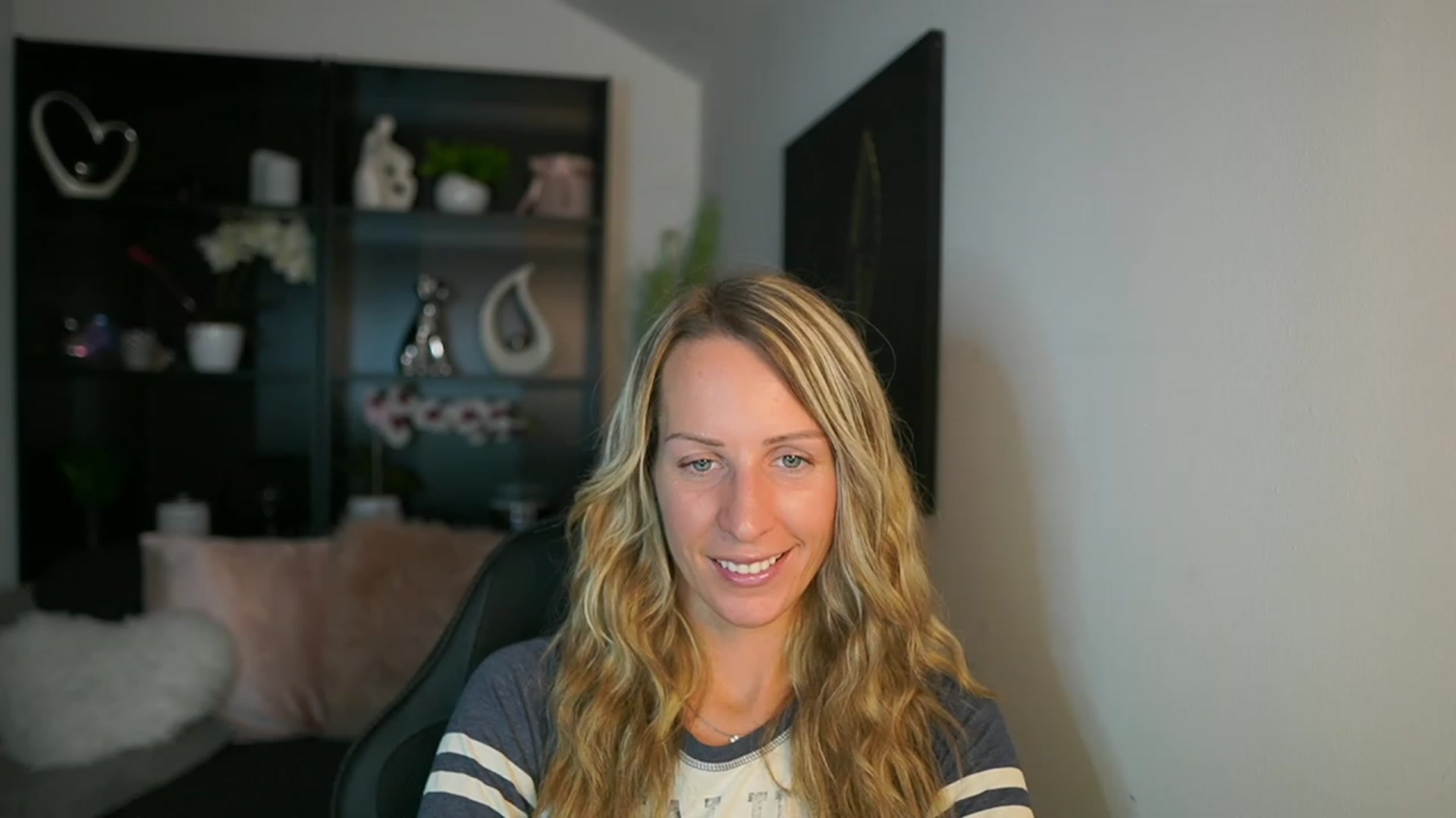 Gallery image thumbnail from Nikki__Sexx__'s myfreecams stream on, 09/07/2023, 18:57 image 1 of 20